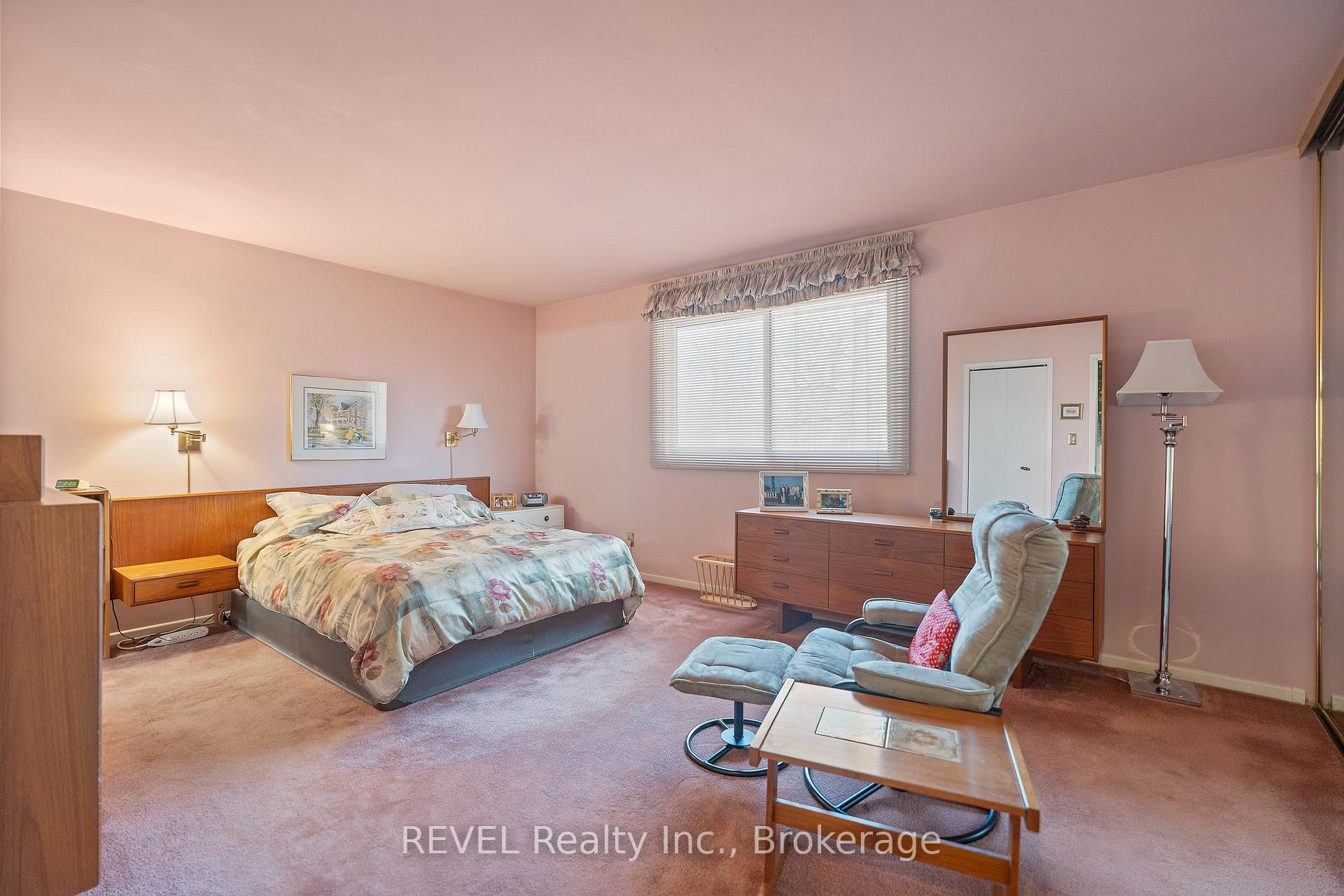 Photo 22 of 24 Butler Crescent N, St. Catharines, Lakeshore — HOMEH