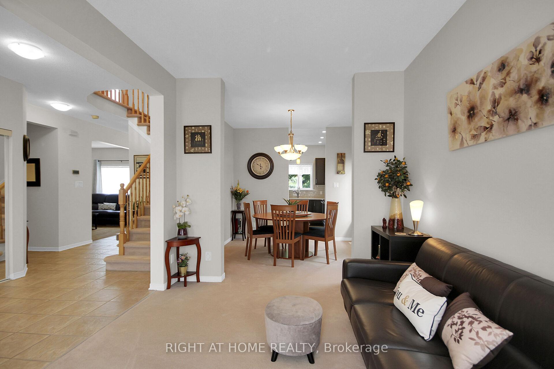 Photo 6 of 13 Sirocco Crescent, Ottawa, Stittsville (North) — HOMEH