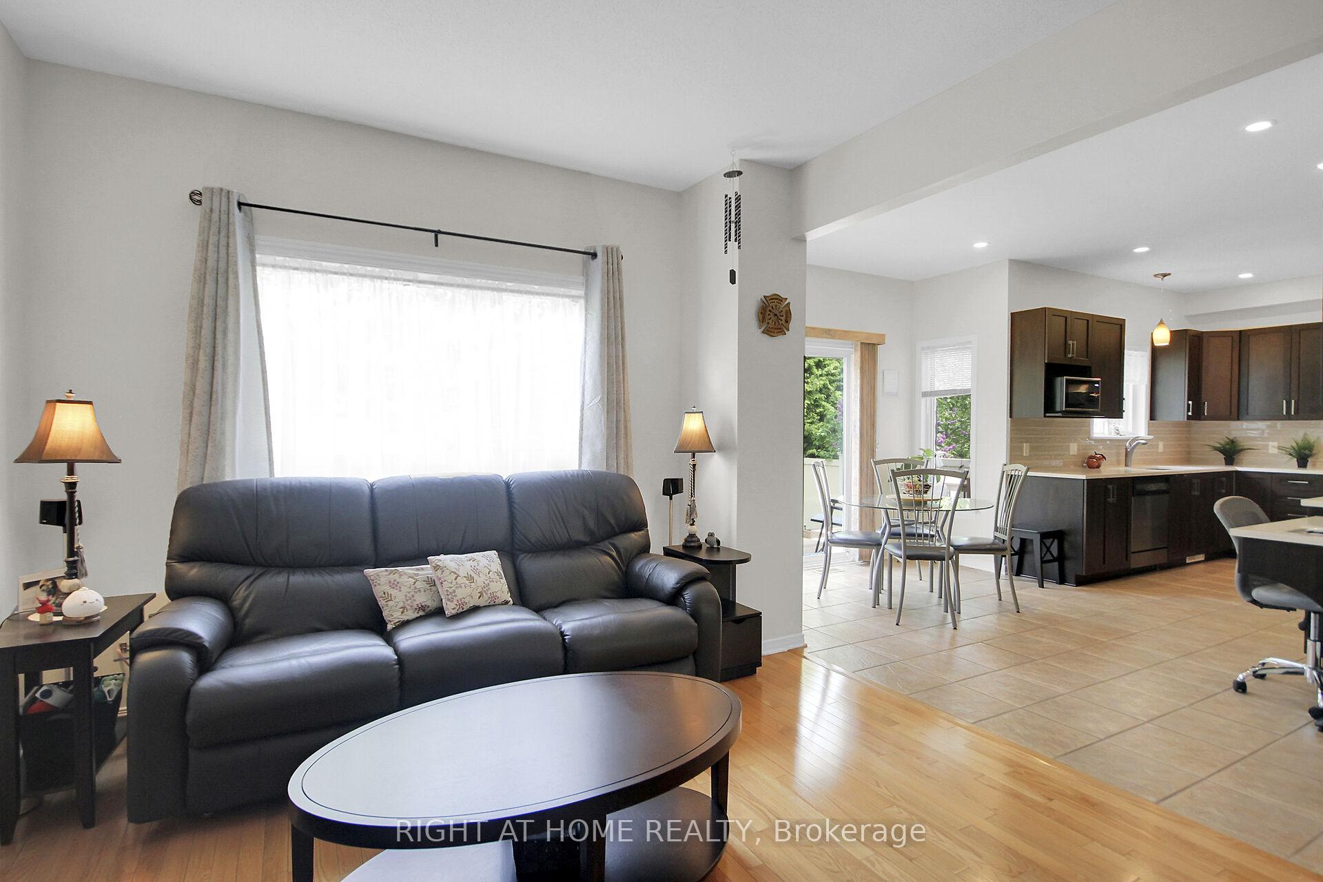 Photo 15 of 13 Sirocco Crescent, Ottawa, Stittsville (North) — HOMEH