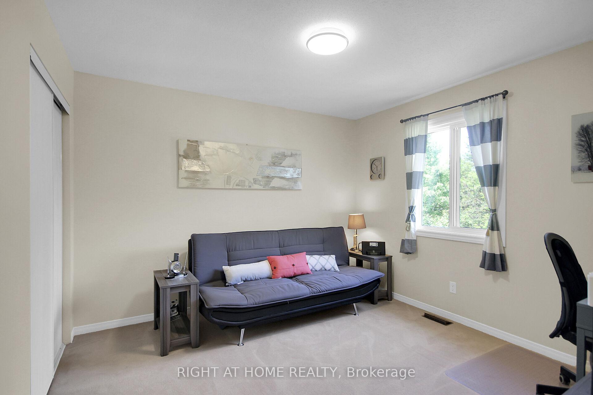Photo 24 of 13 Sirocco Crescent, Ottawa, Stittsville (North) — HOMEH