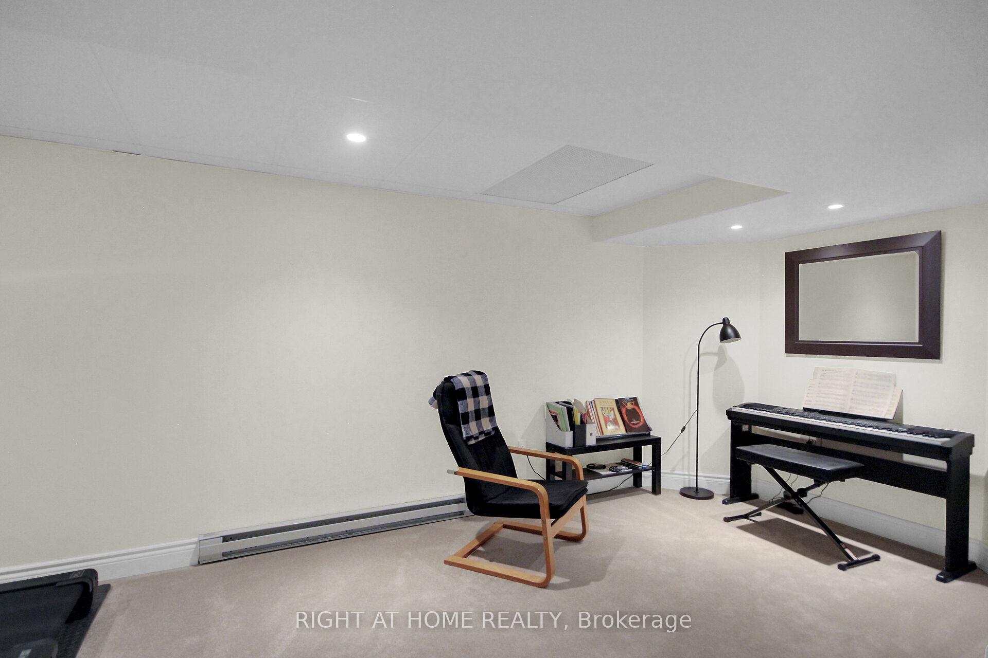 Photo 31 of 13 Sirocco Crescent, Ottawa, Stittsville (North) — HOMEH