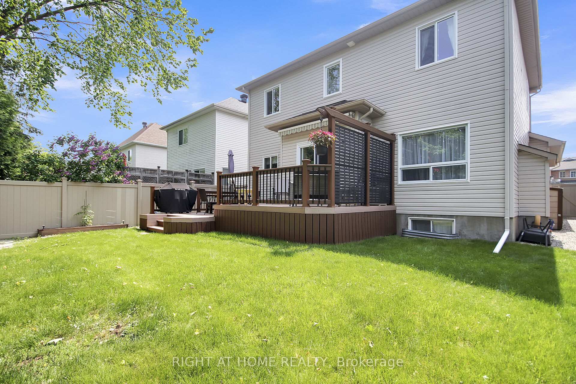 Photo 37 of 13 Sirocco Crescent, Ottawa, Stittsville (North) — HOMEH