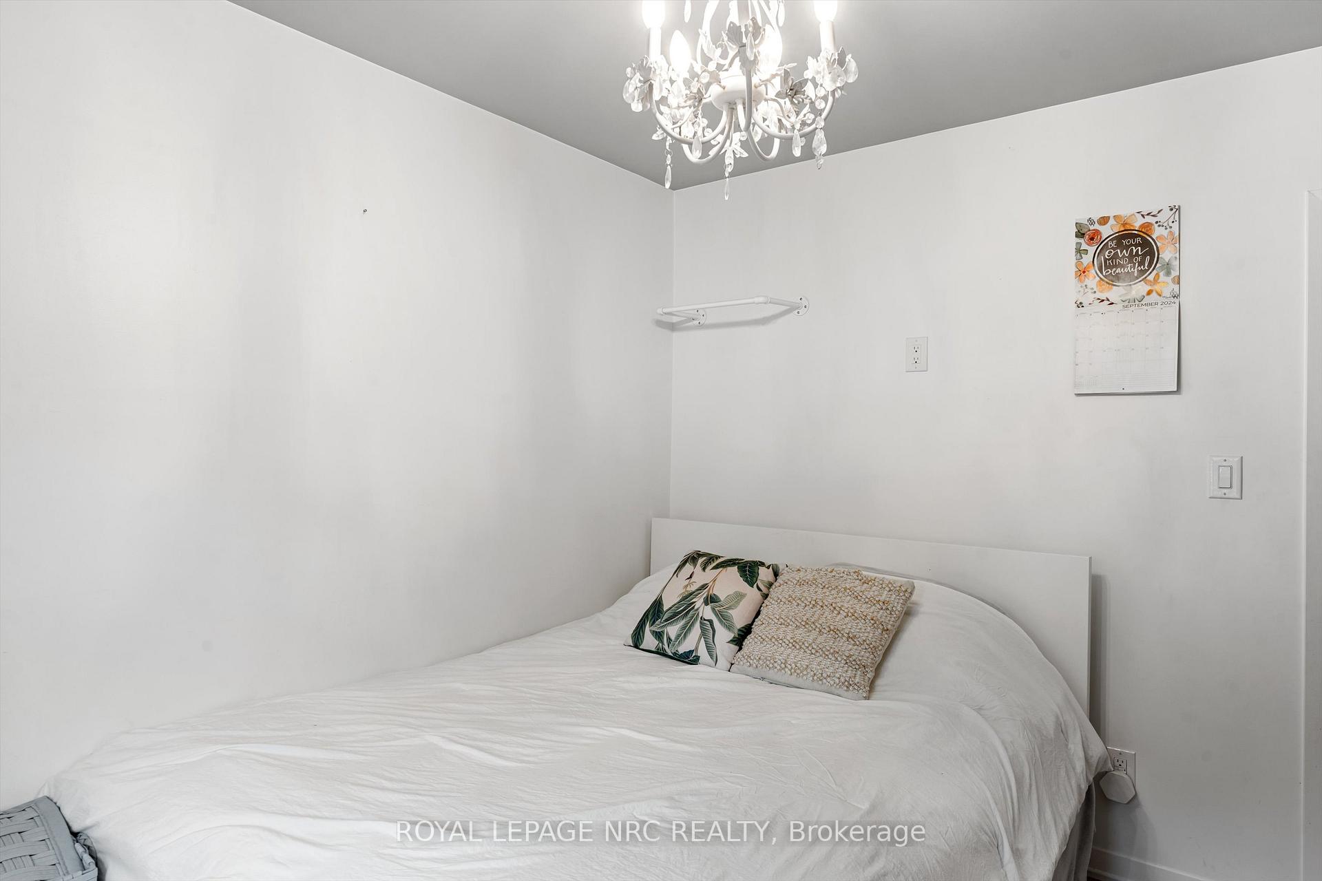 Photo 17 of 65 Parkview Road, St. Catharines, Facer — HOMEH