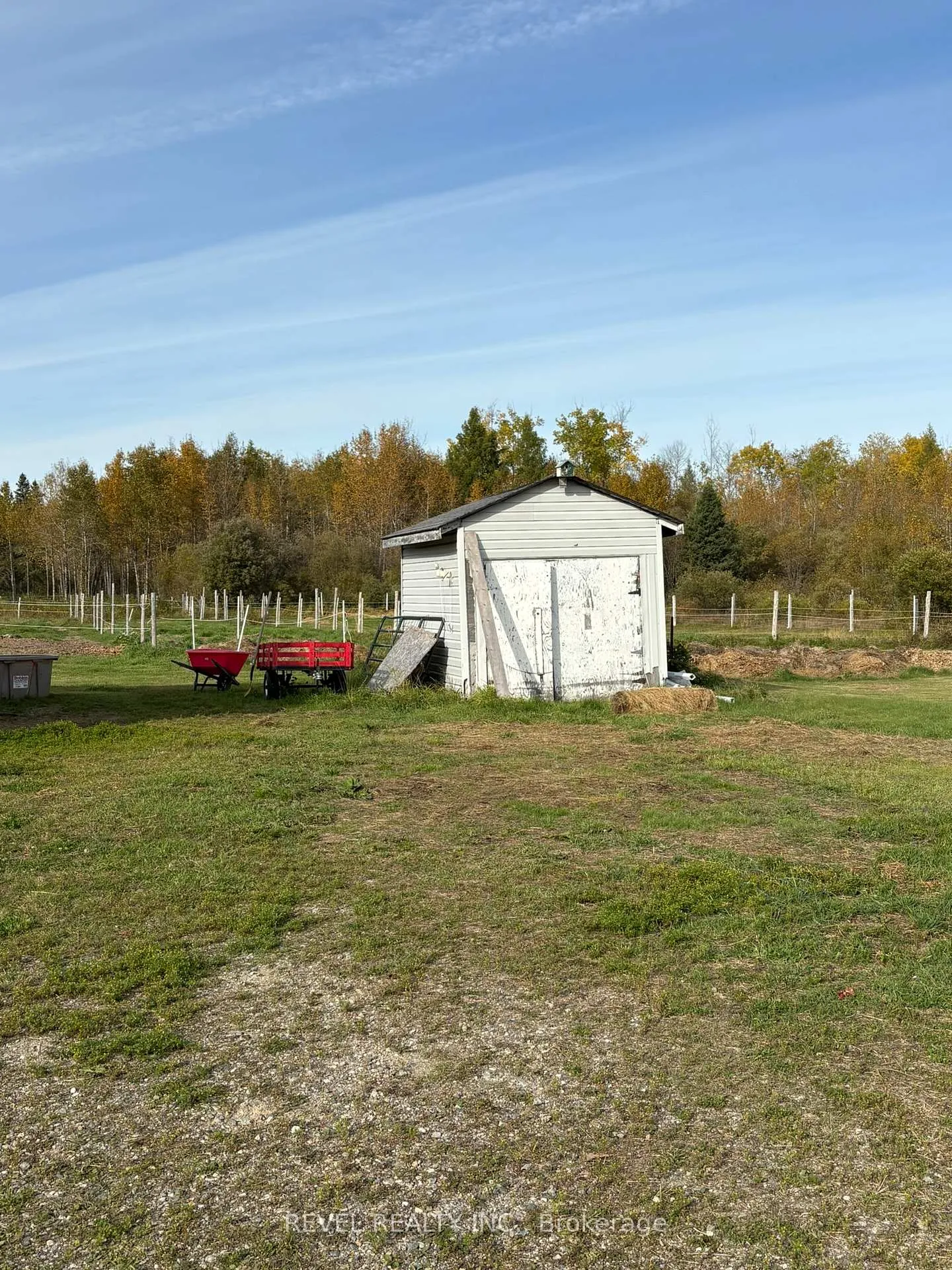 Photo 7 of 92 Concession 15, Val Rita, Kapuskasing — HOMEH