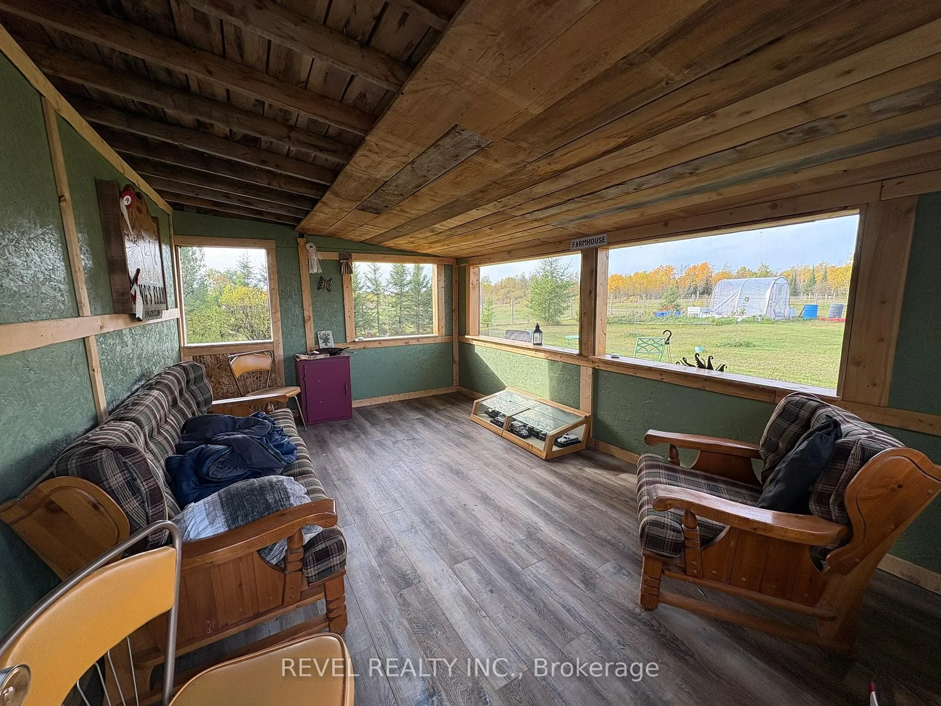 Photo 18 of 92 Concession 15, Val Rita, Kapuskasing — HOMEH
