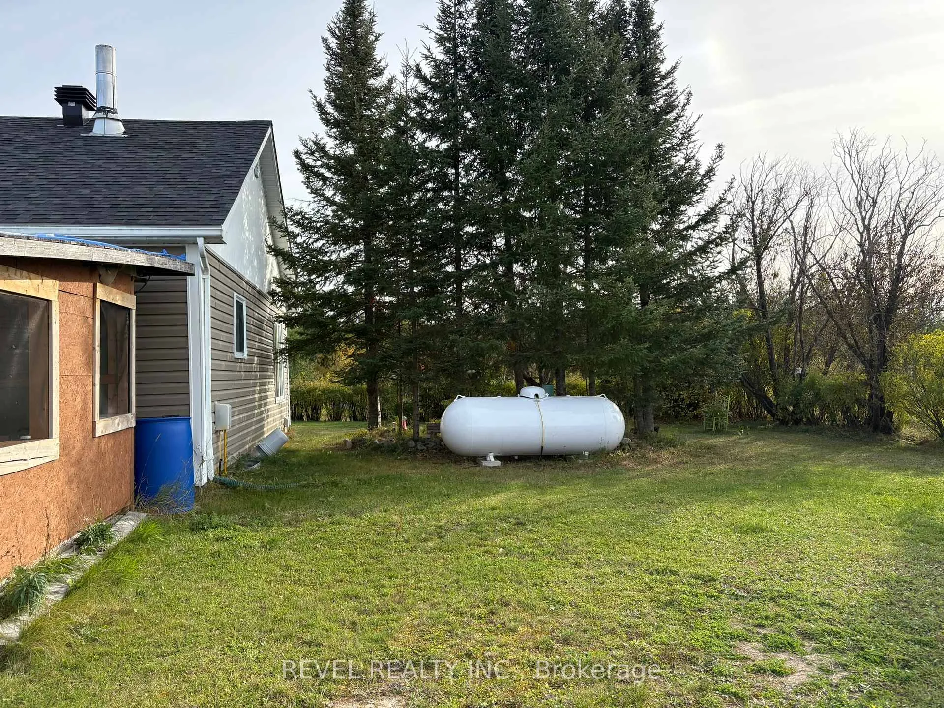 Photo 20 of 92 Concession 15, Val Rita, Kapuskasing — HOMEH