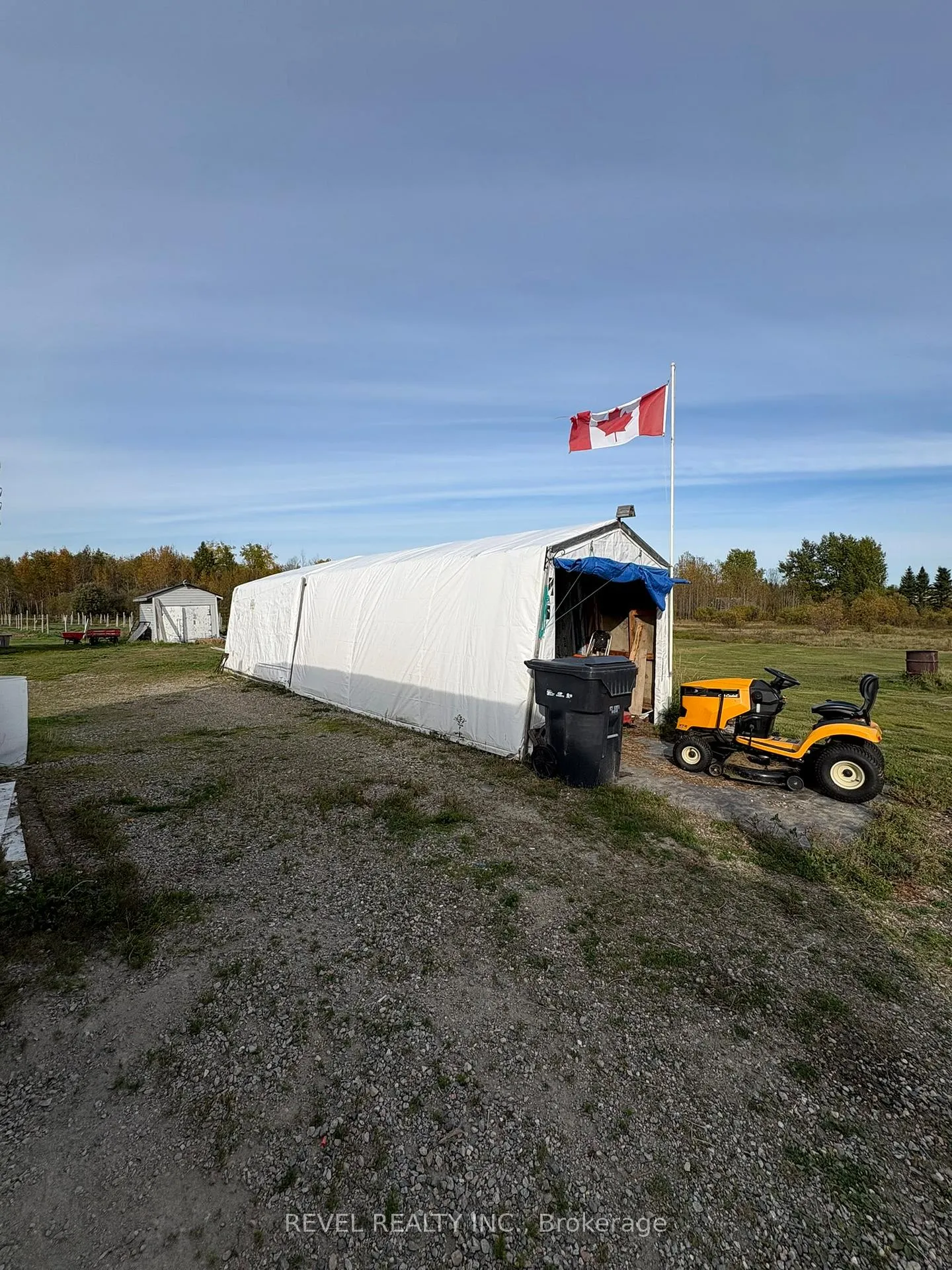Photo 24 of 92 Concession 15, Val Rita, Kapuskasing — HOMEH
