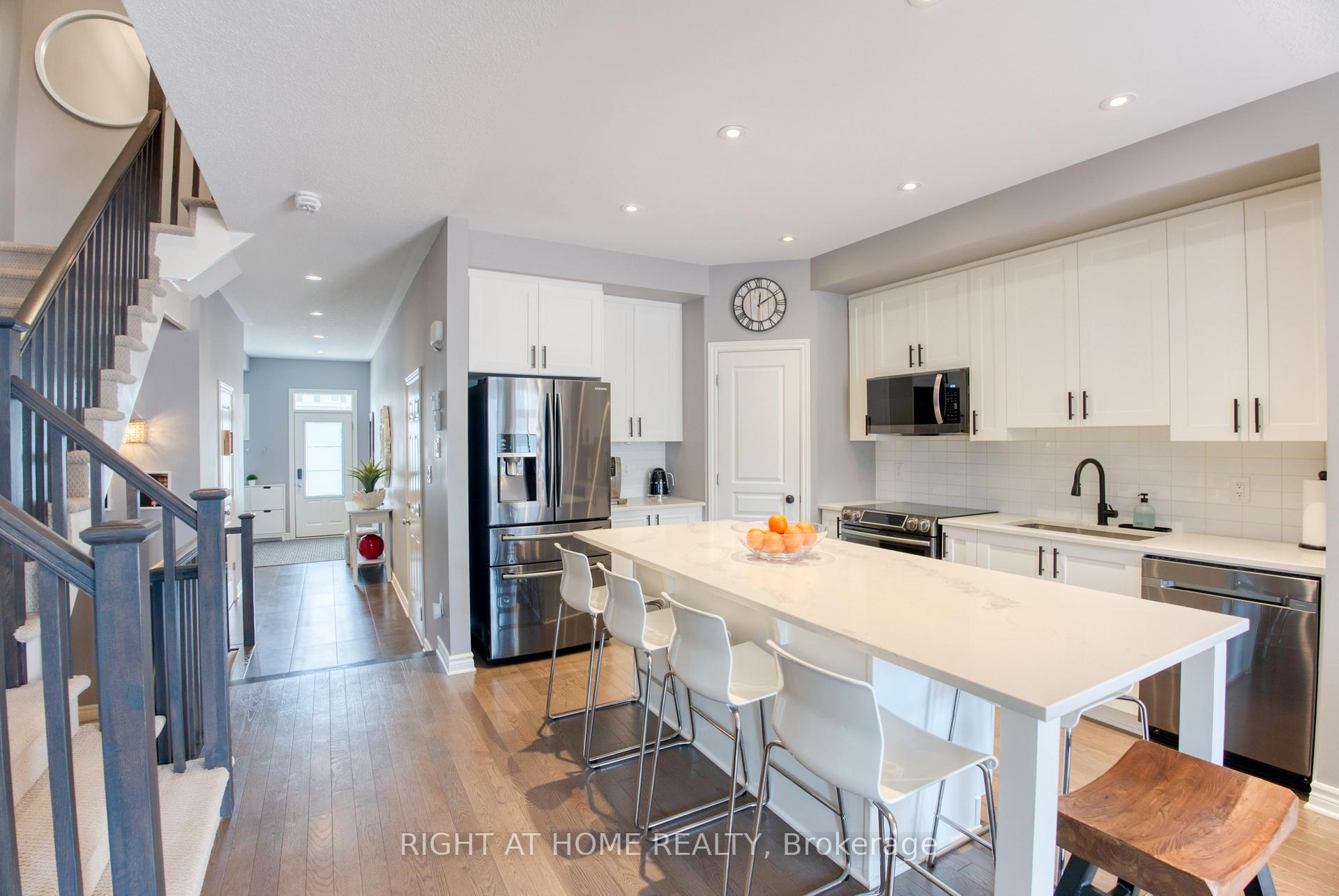 Photo 7 of 1148 Beckett Crescent, Ottawa, Stittsville (South) — HOMEH