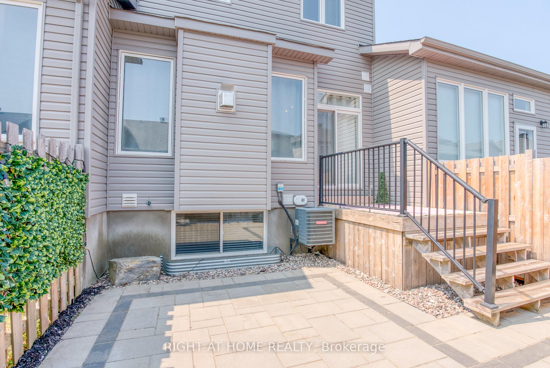 Photo 36 of 1148 Beckett Crescent, Ottawa, Stittsville (South) — HOMEH