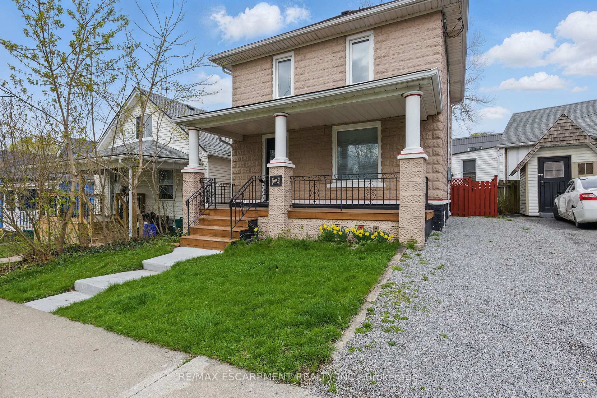 Photo 2 of 2 Berryman Avenue, St. Catharines, E. Chester — HOMEH