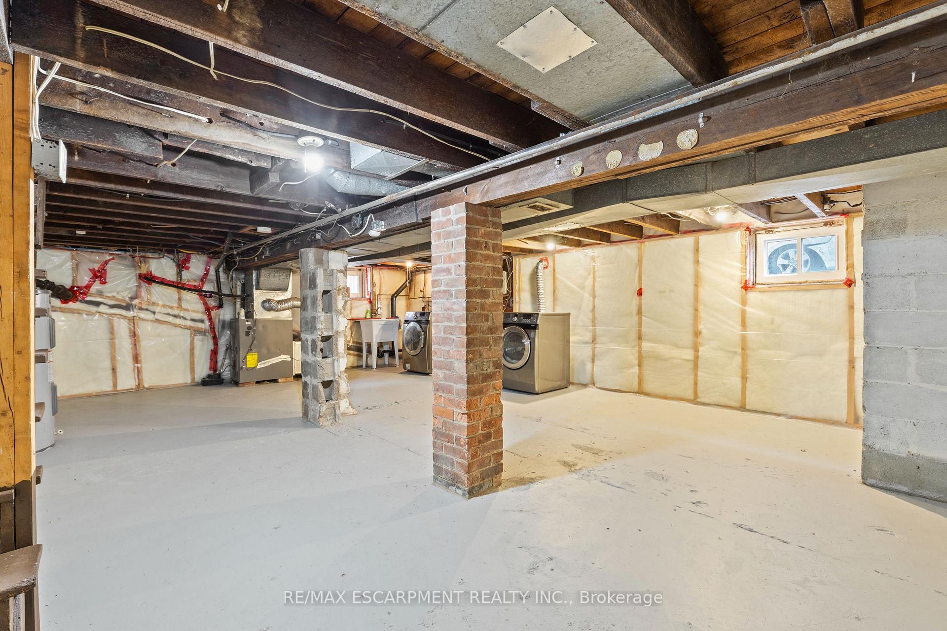 Photo 23 of 2 Berryman Avenue, St. Catharines, E. Chester — HOMEH