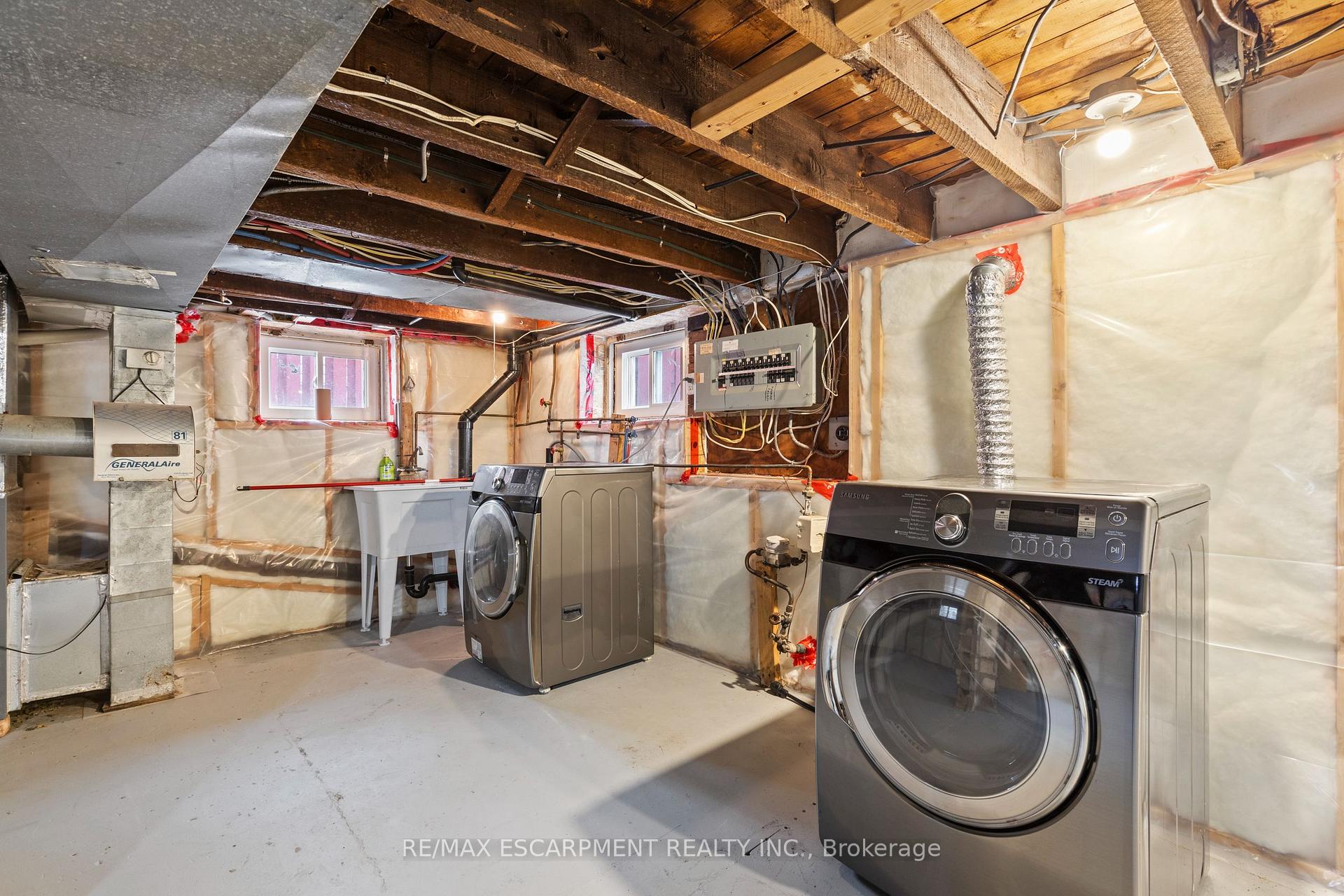 Photo 24 of 2 Berryman Avenue, St. Catharines, E. Chester — HOMEH