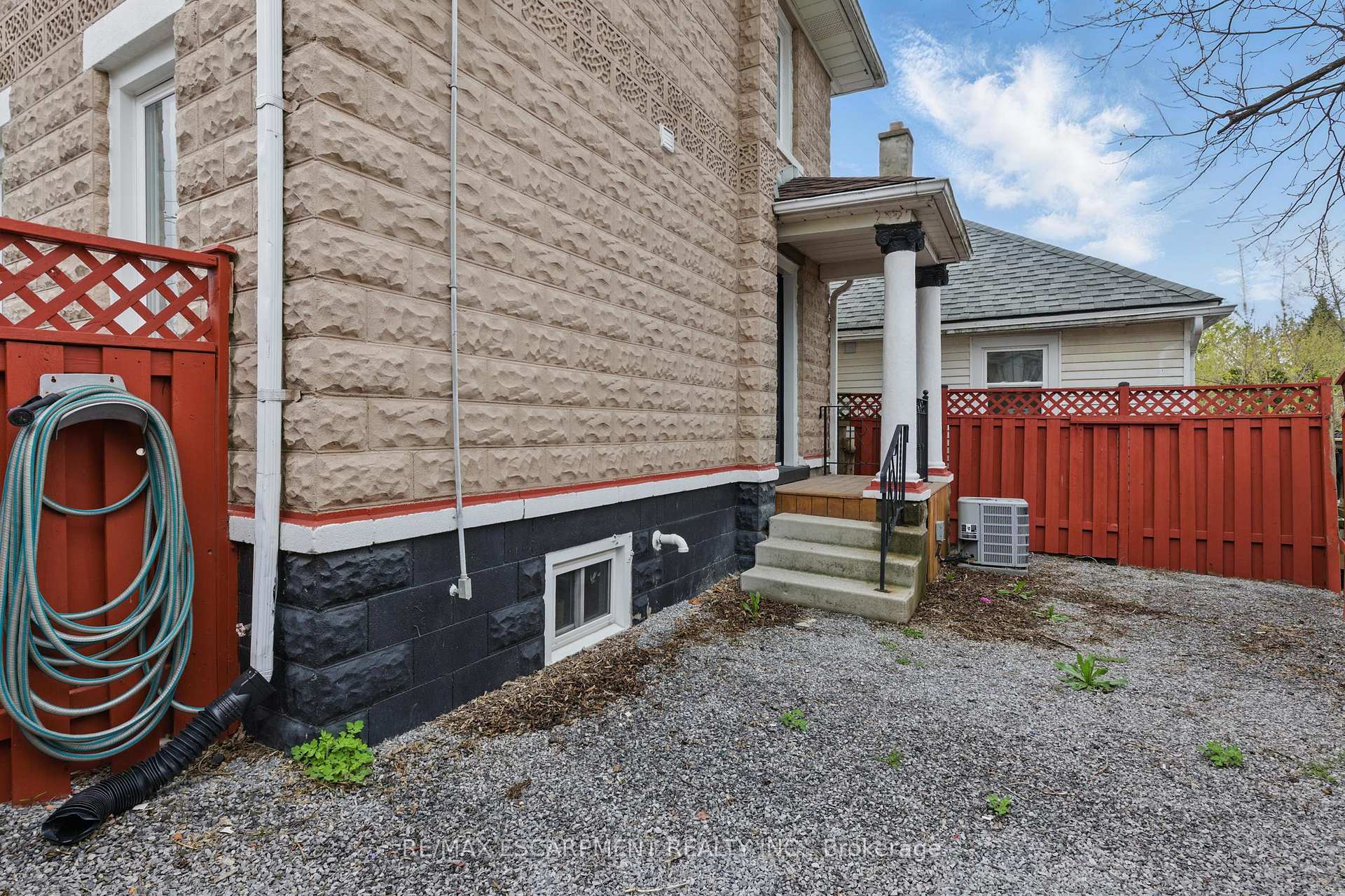Photo 25 of 2 Berryman Avenue, St. Catharines, E. Chester — HOMEH