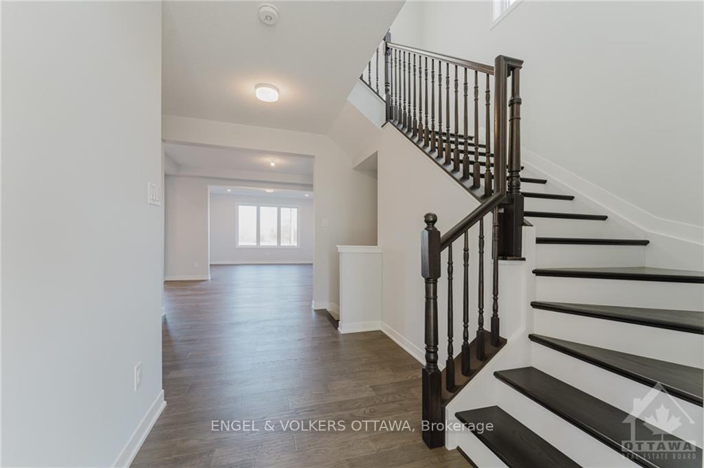 Photo 2 of 394 Meynell Road, Ottawa, Goulbourn Twp From Franktown Rd/South To Rideau — HOMEH