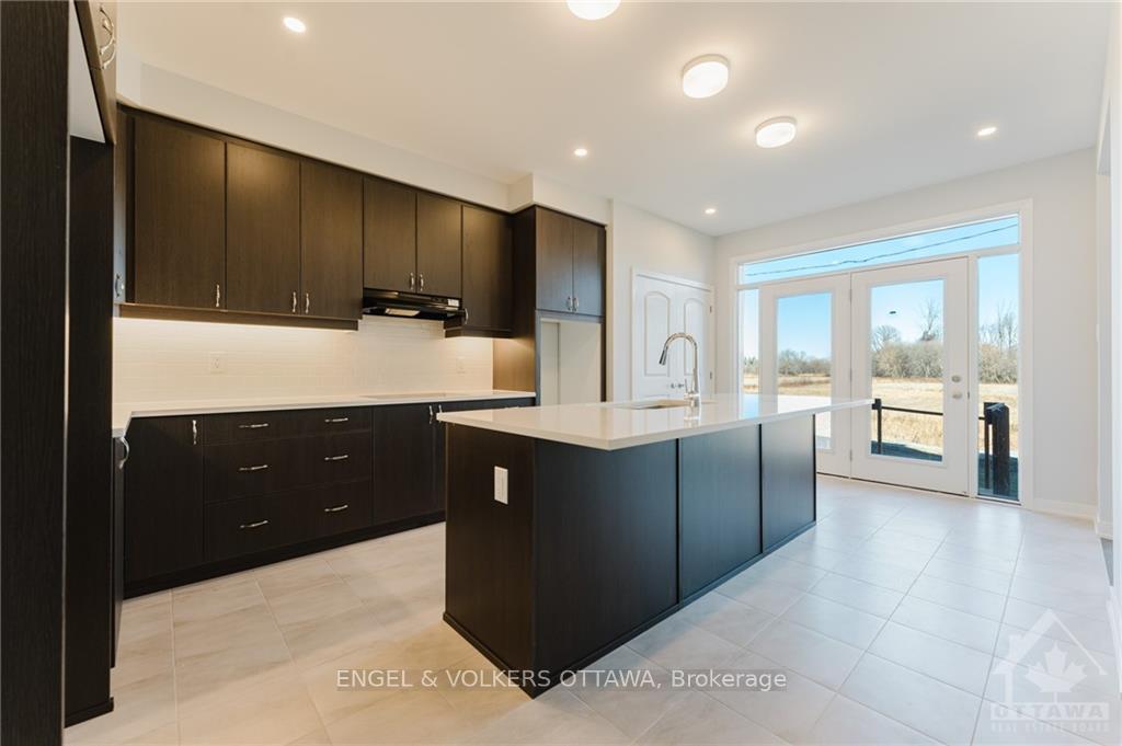 Photo 6 of 394 Meynell Road, Ottawa, Goulbourn Twp From Franktown Rd/South To Rideau — HOMEH