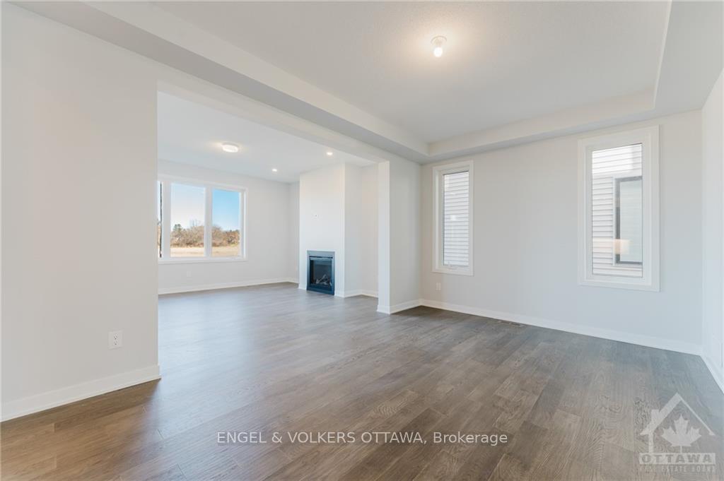 Photo 11 of 394 Meynell Road, Ottawa, Goulbourn Twp From Franktown Rd/South To Rideau — HOMEH