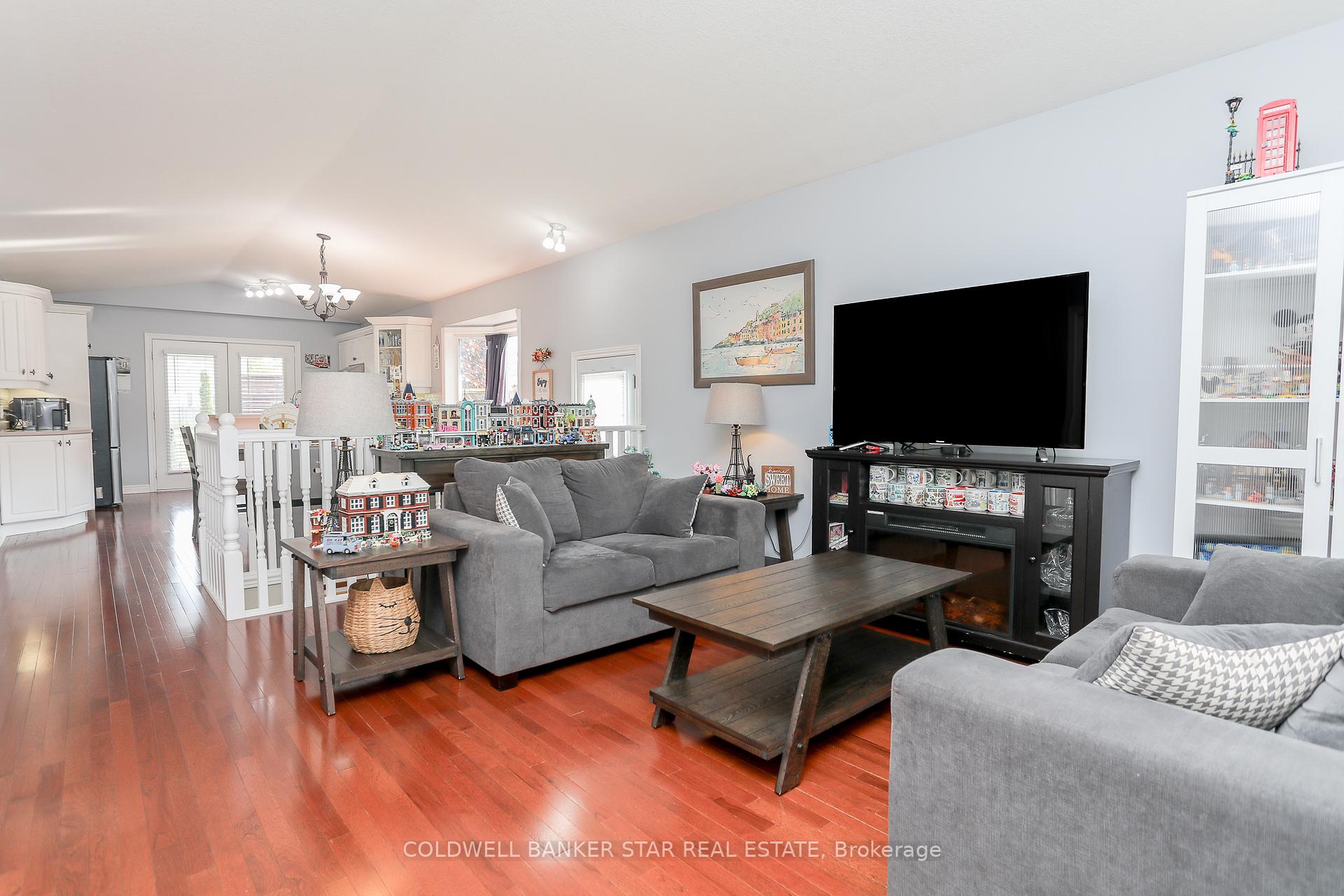 Photo 5 of 607 Highview Drive, St. Thomas — HOMEH