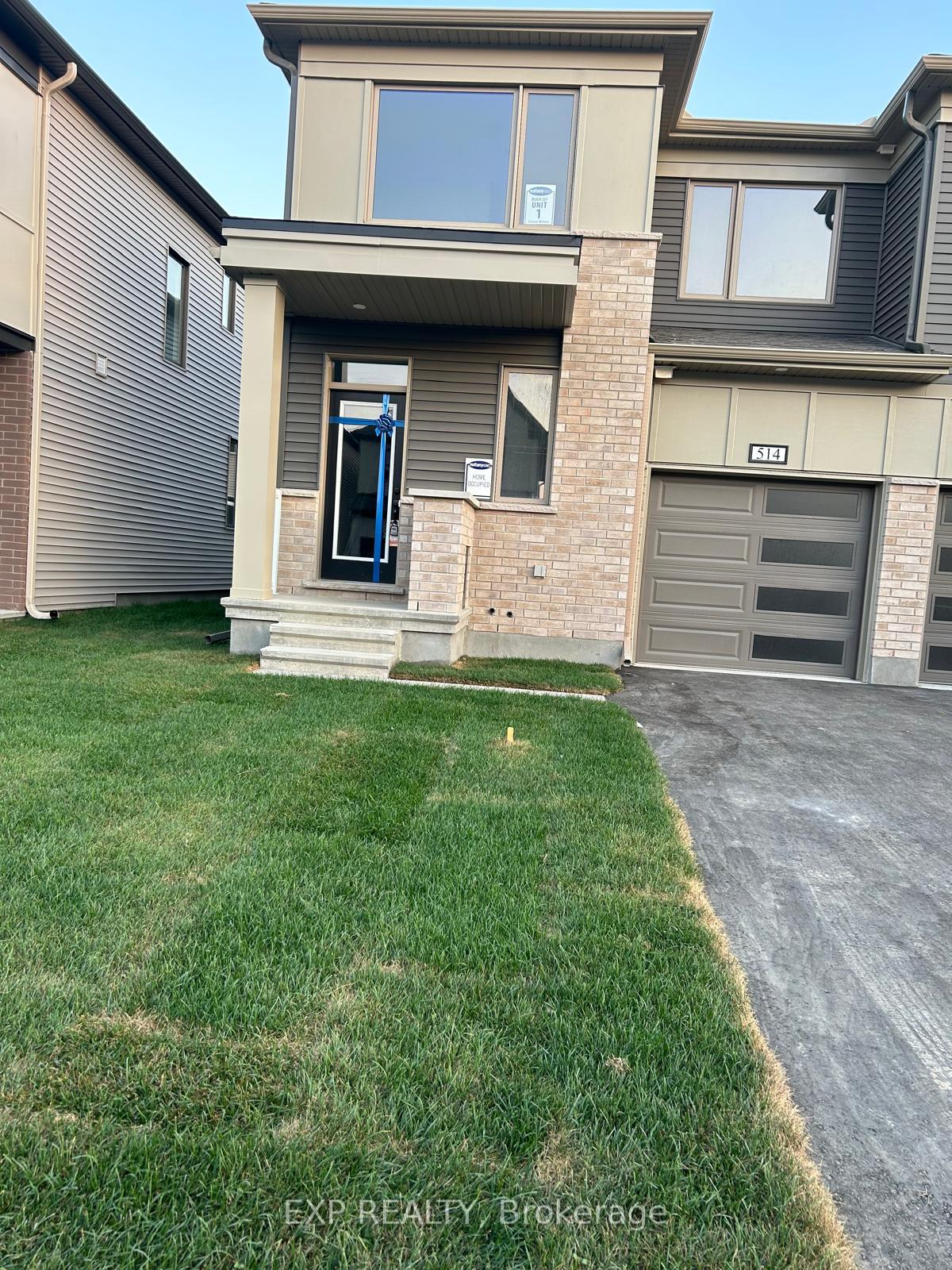 Photo 1 of 514 Filly Terrace, Ottawa, Goulbourn Twp From Franktown Rd/South To Rideau — HOMEH