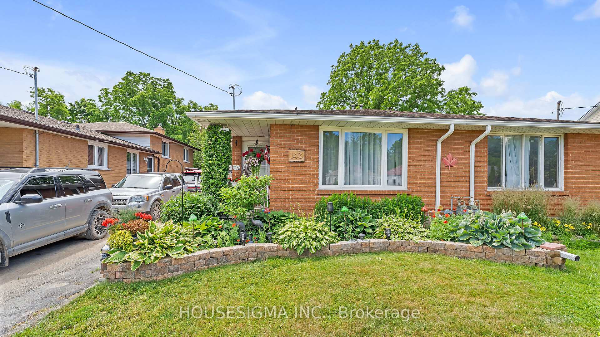 Photo 1 of 143 Chestnut Street, St. Thomas — HOMEH