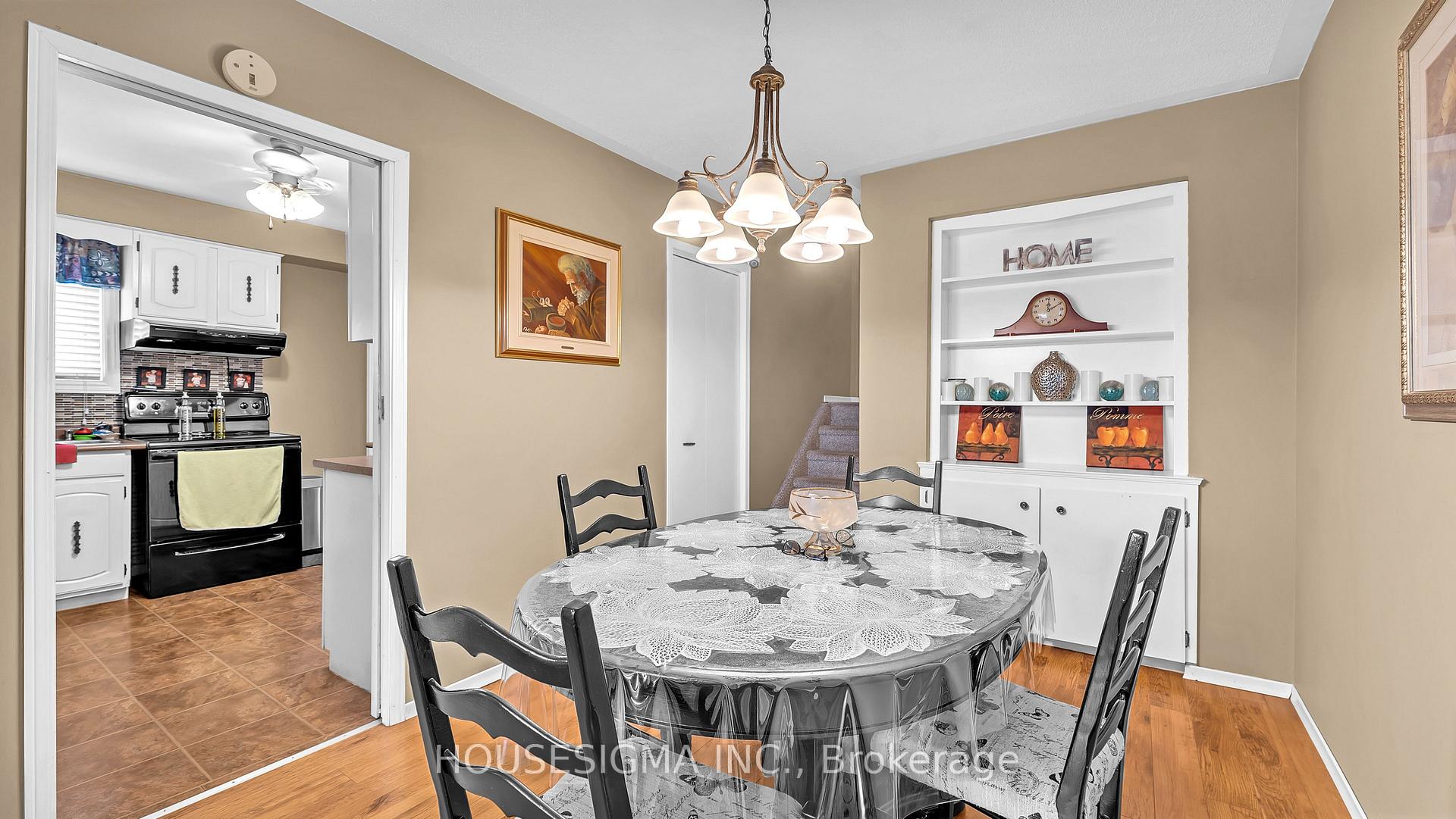 Photo 7 of 143 Chestnut Street, St. Thomas — HOMEH