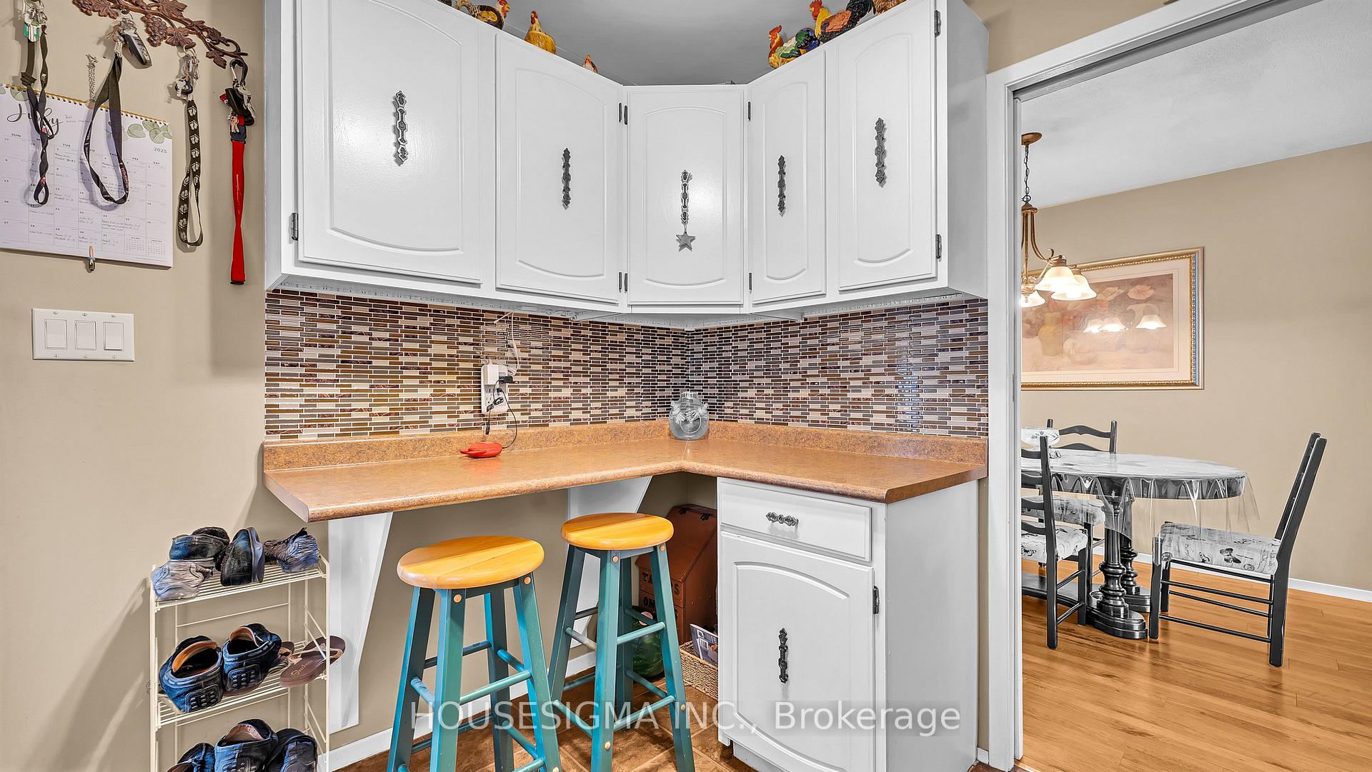 Photo 10 of 143 Chestnut Street, St. Thomas — HOMEH