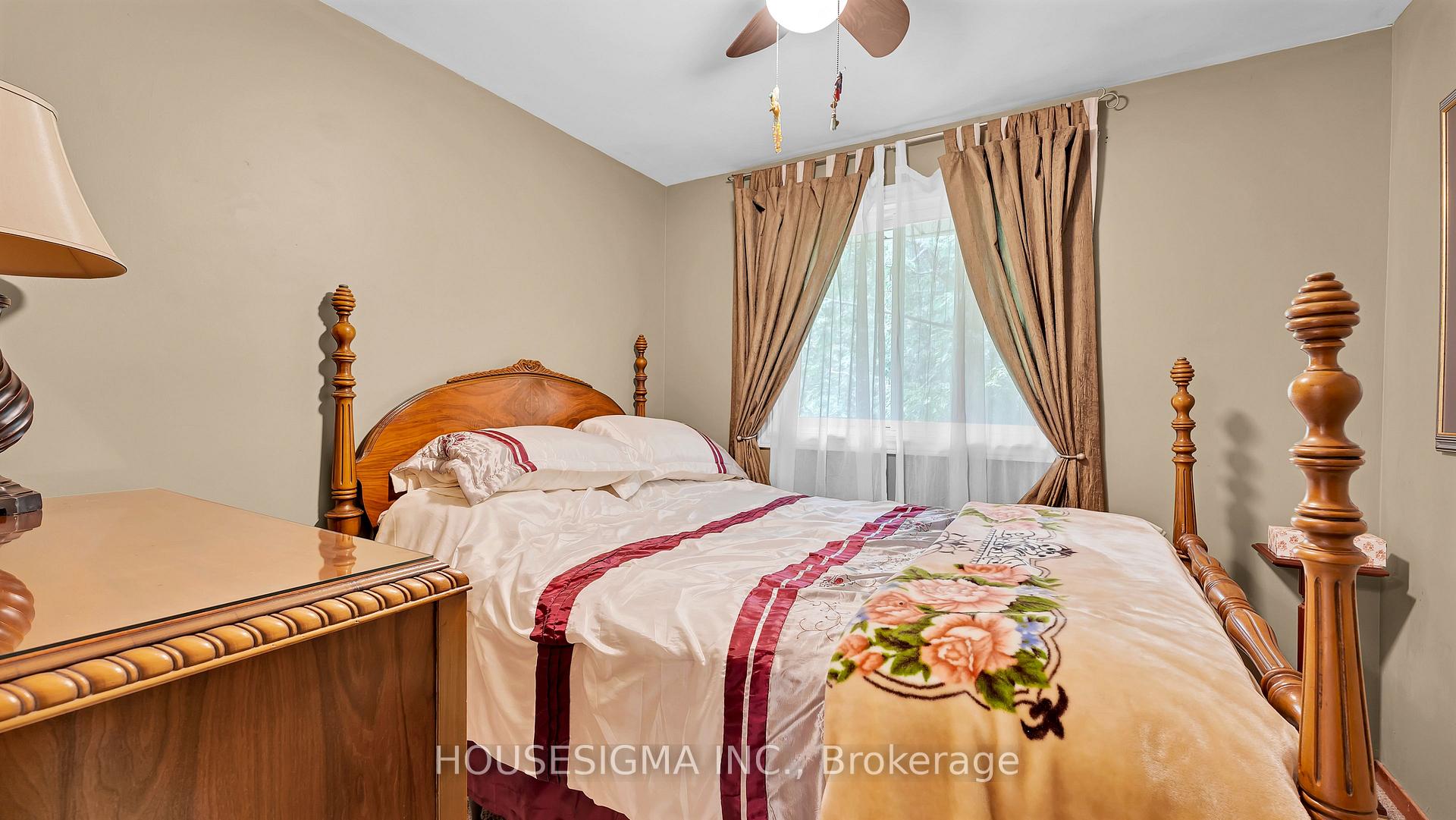 Photo 12 of 143 Chestnut Street, St. Thomas — HOMEH