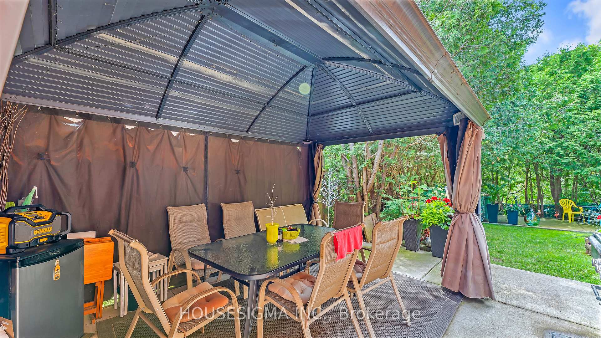 Photo 25 of 143 Chestnut Street, St. Thomas — HOMEH