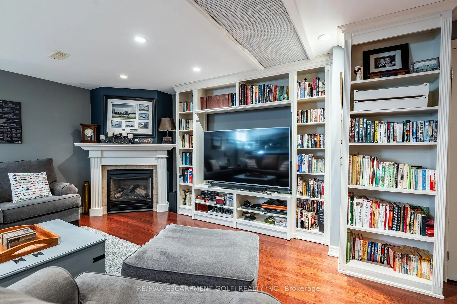 Photo 18 of 56 Videl Crescent N, St. Catharines, Grapeview — HOMEH