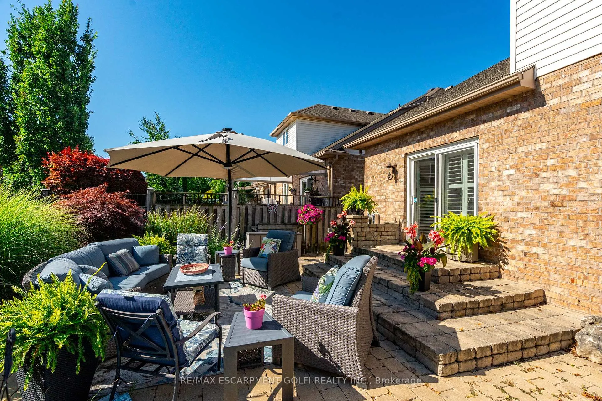 Photo 29 of 56 Videl Crescent N, St. Catharines, Grapeview — HOMEH