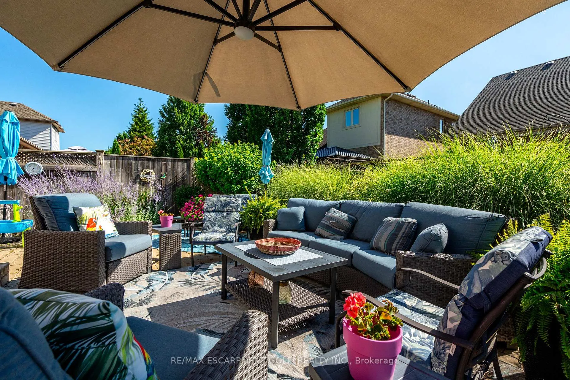 Photo 31 of 56 Videl Crescent N, St. Catharines, Grapeview — HOMEH