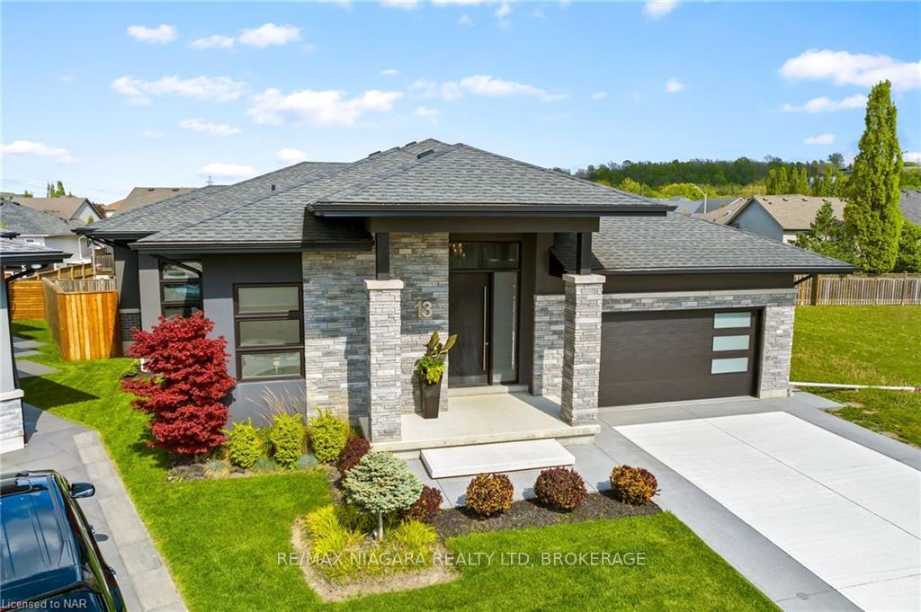 Front of 13 Francesco Crescent