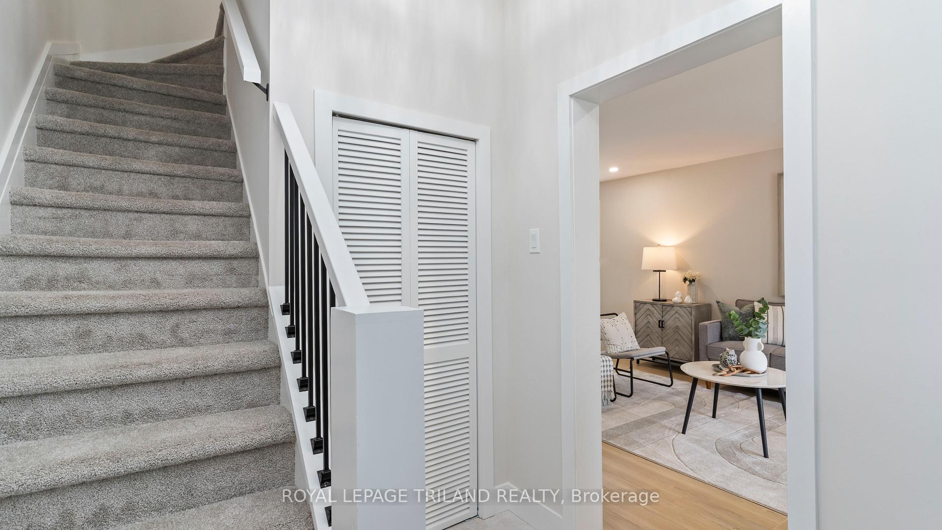 Photo 6 of 30 Chester Street, St. Thomas — HOMEH