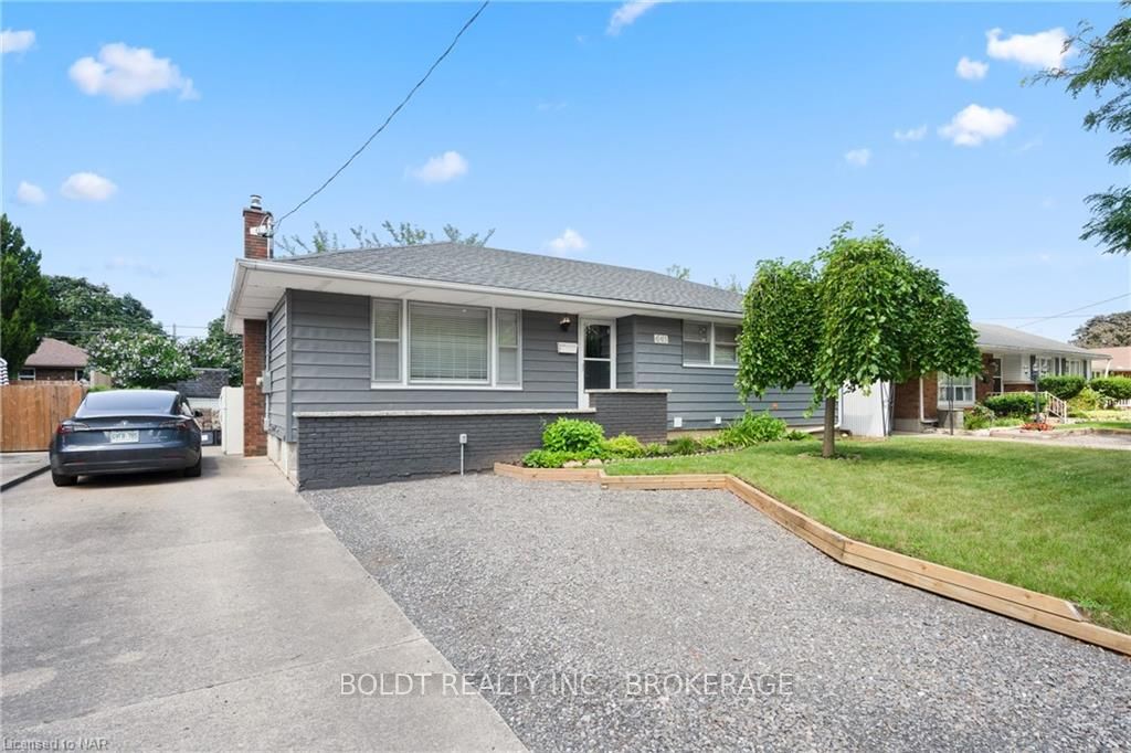 Photo 1 of Unit UPPER, 441 Bunting Road, St. Catharines, Carlton/Bunting — HOMEH