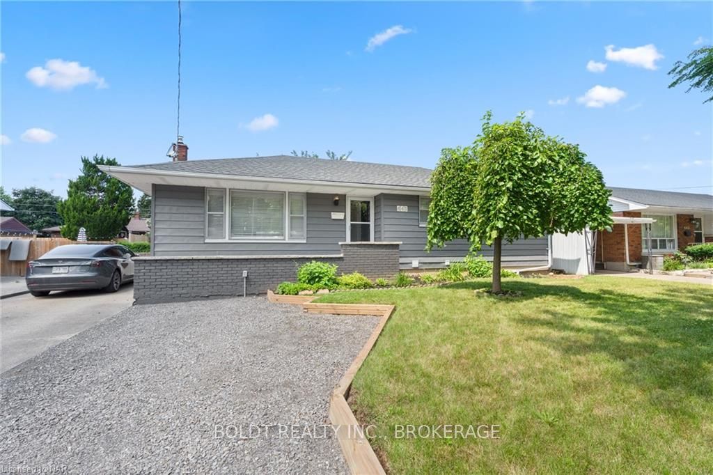 Photo 2 of Unit UPPER, 441 Bunting Road, St. Catharines, Carlton/Bunting — HOMEH