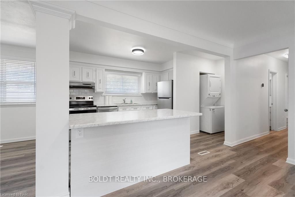 Photo 8 of Unit UPPER, 441 Bunting Road, St. Catharines, Carlton/Bunting — HOMEH