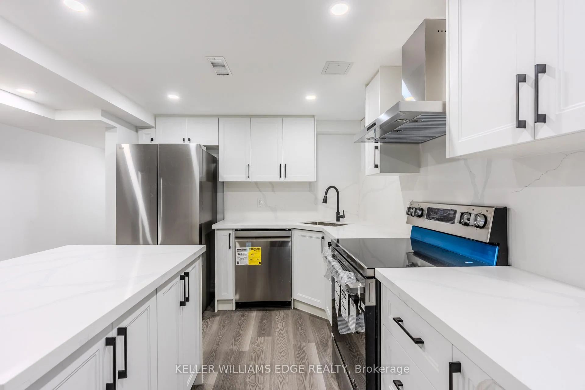 Photo 7 of Unit LOWER, 16 Doreen Court, Hamilton, Huntington — HOMEH