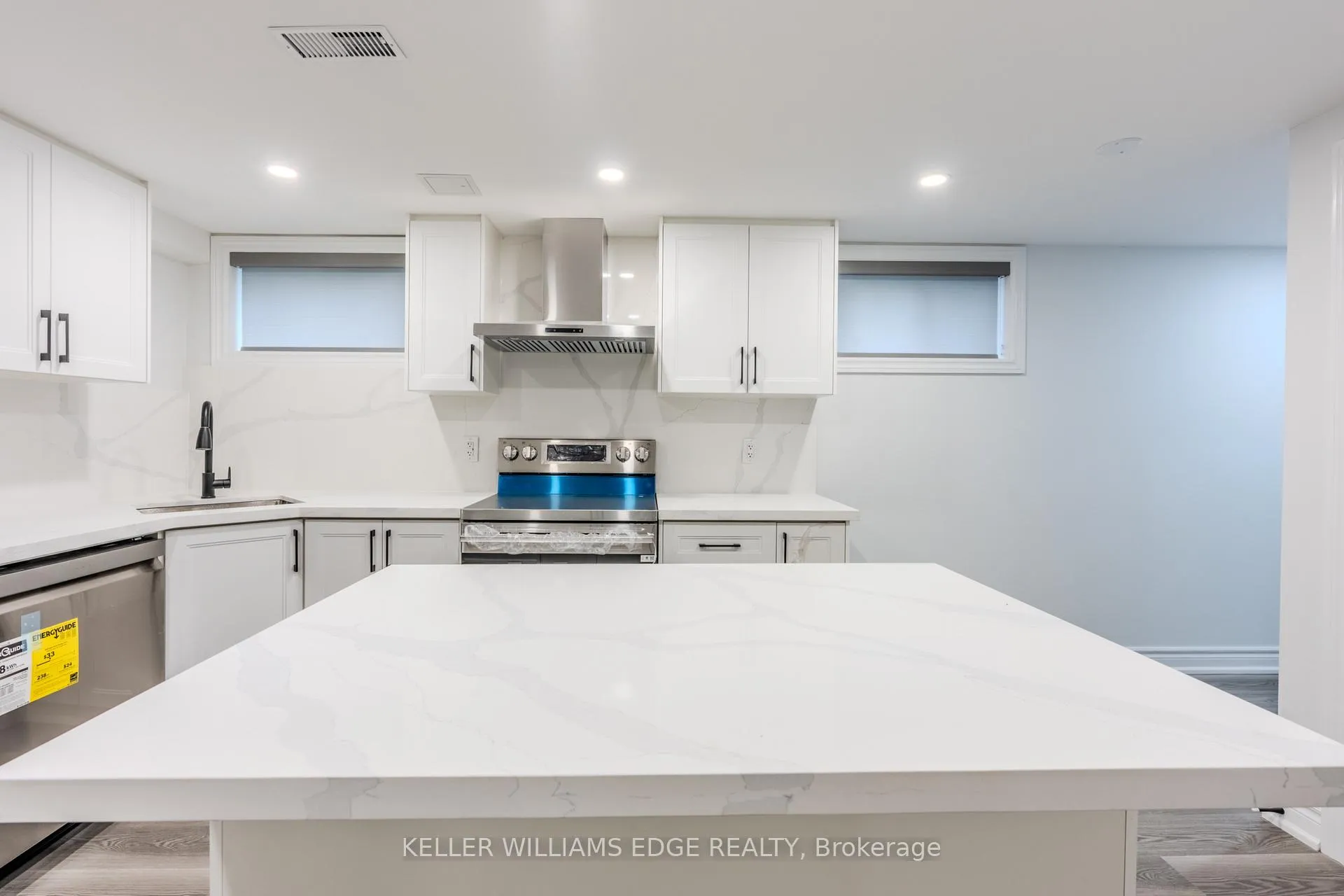 Photo 9 of Unit LOWER, 16 Doreen Court, Hamilton, Huntington — HOMEH