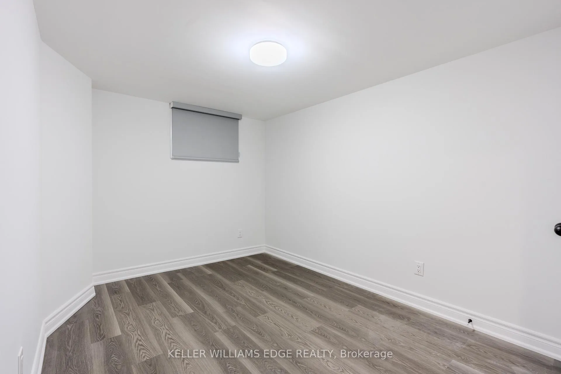 Photo 14 of Unit LOWER, 16 Doreen Court, Hamilton, Huntington — HOMEH