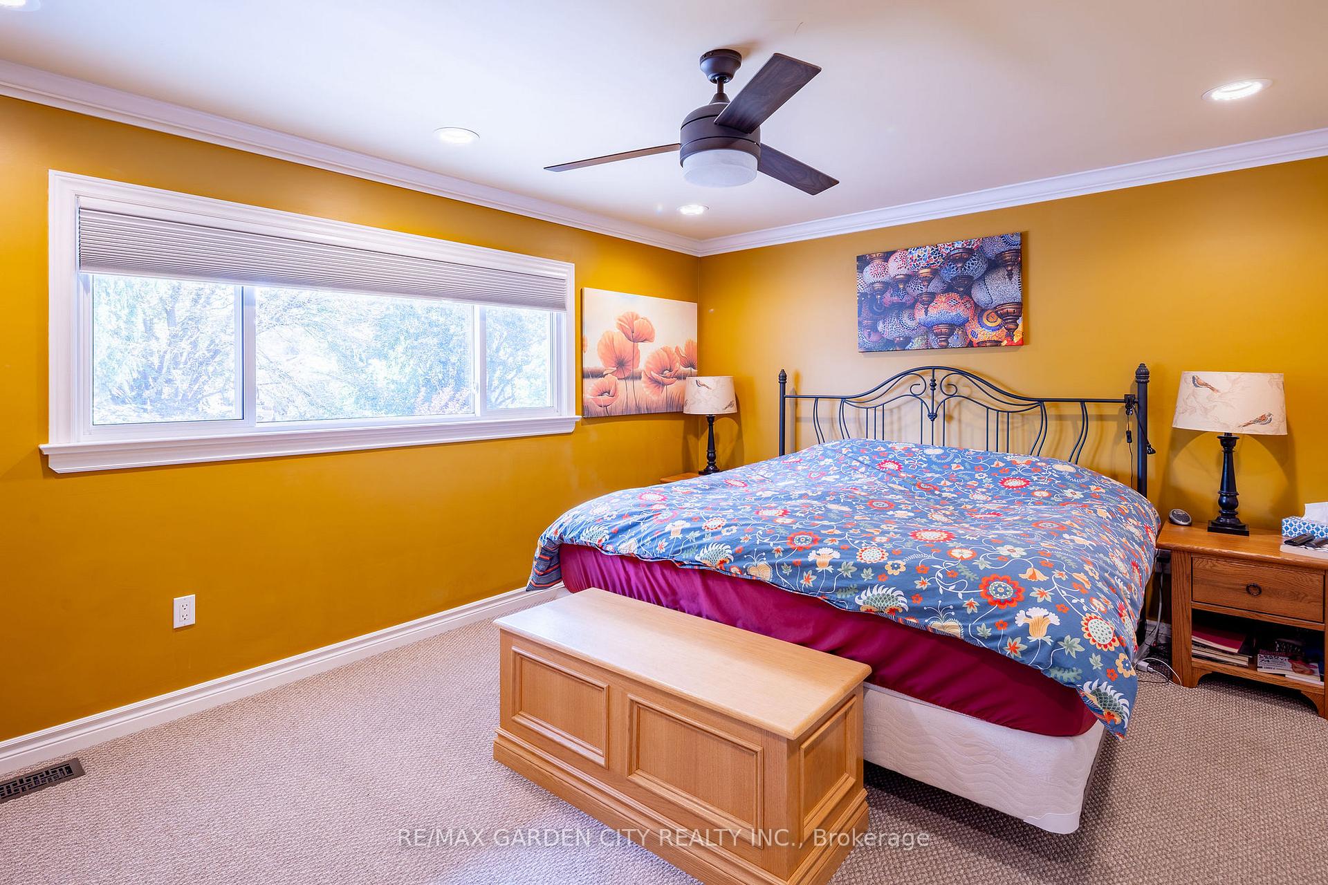 Photo 23 of 26 Cabot Drive, St. Catharines, Vine/Linwell — HOMEH