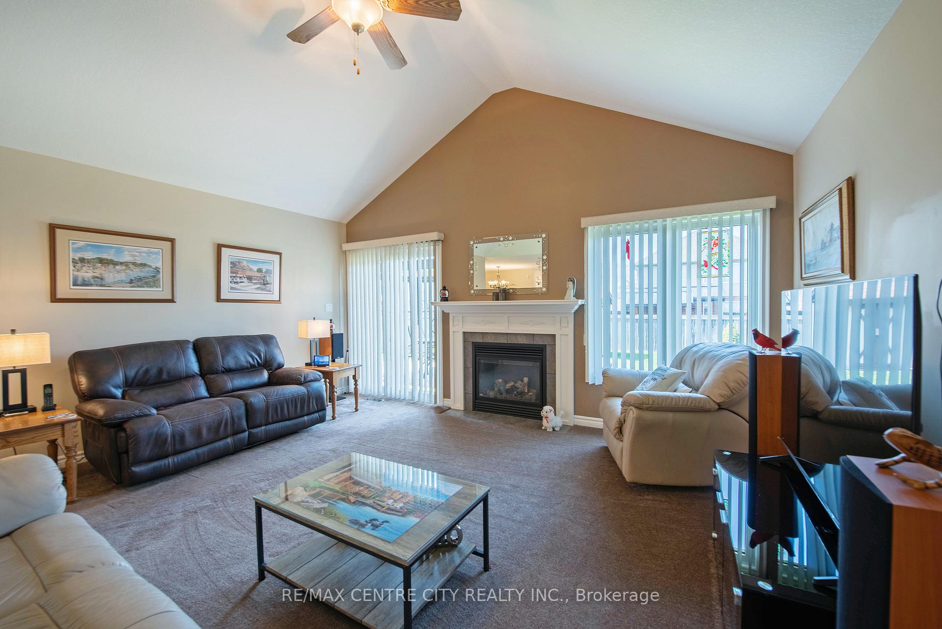 Photo 21 of 4 Harvest Court, St. Thomas — HOMEH