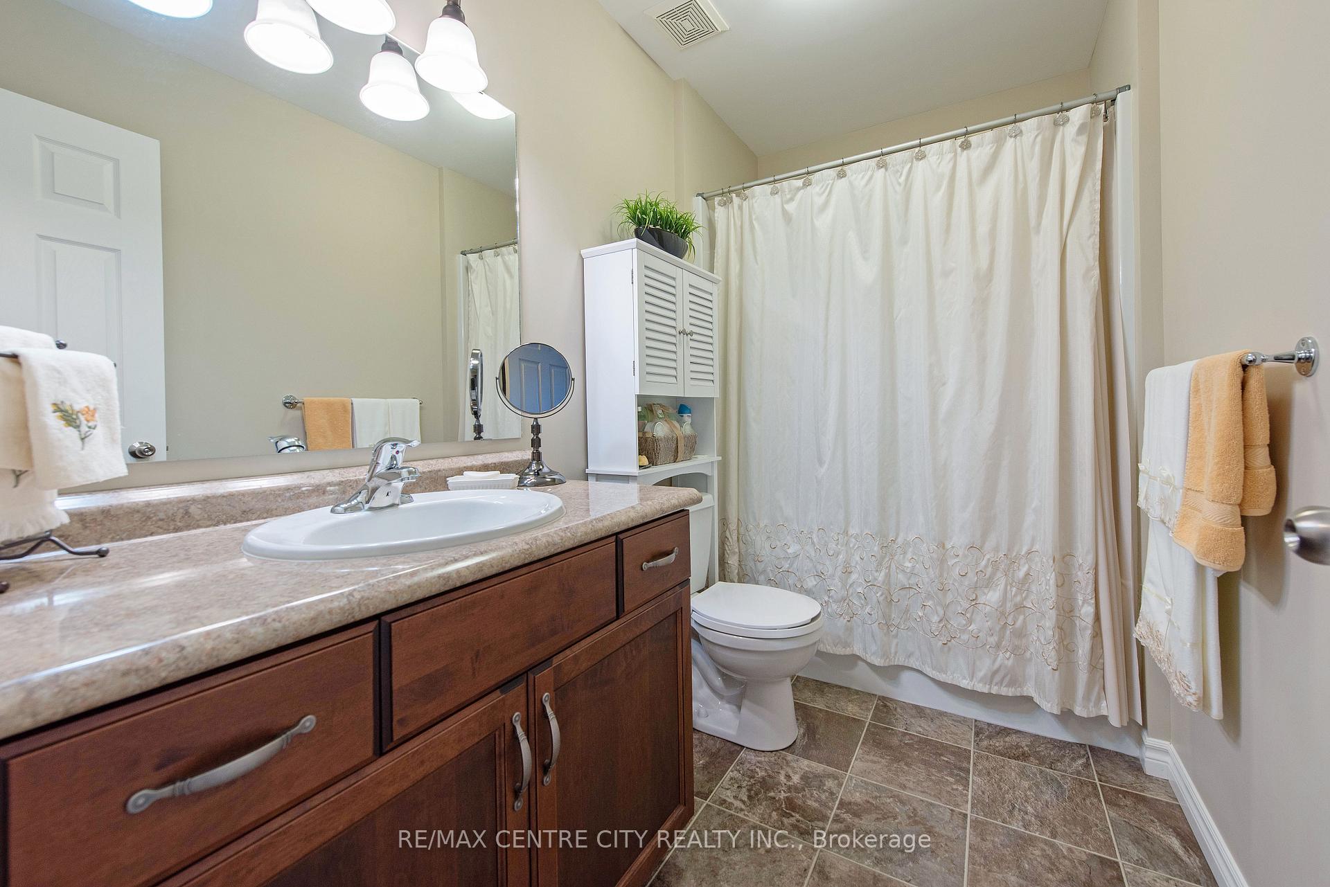 Photo 29 of 4 Harvest Court, St. Thomas — HOMEH