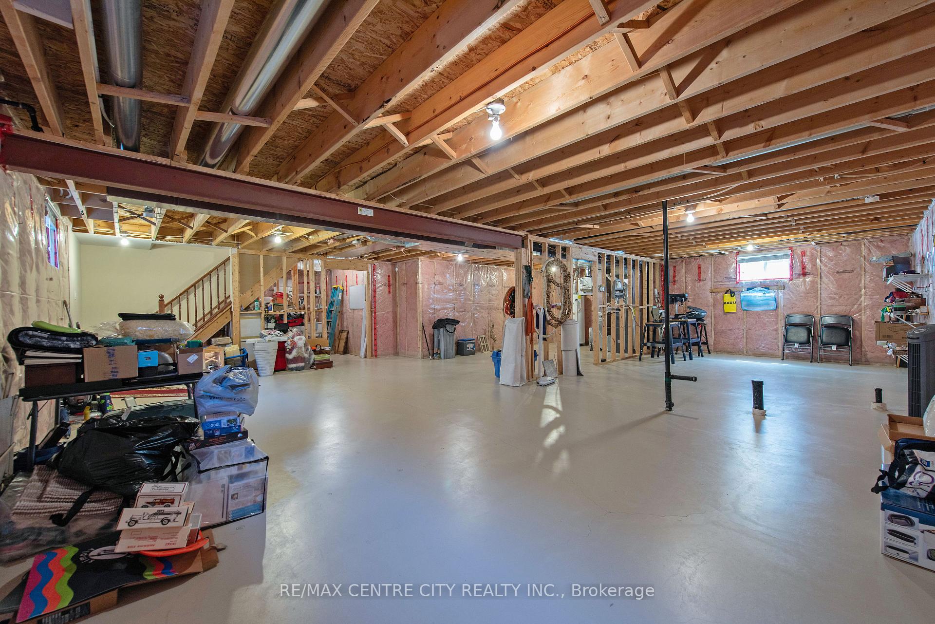 Photo 32 of 4 Harvest Court, St. Thomas — HOMEH