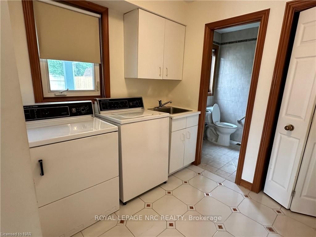 Photo 13 of 266 Glenridge Avenue, St. Catharines, Glendale/Glenridge — HOMEH