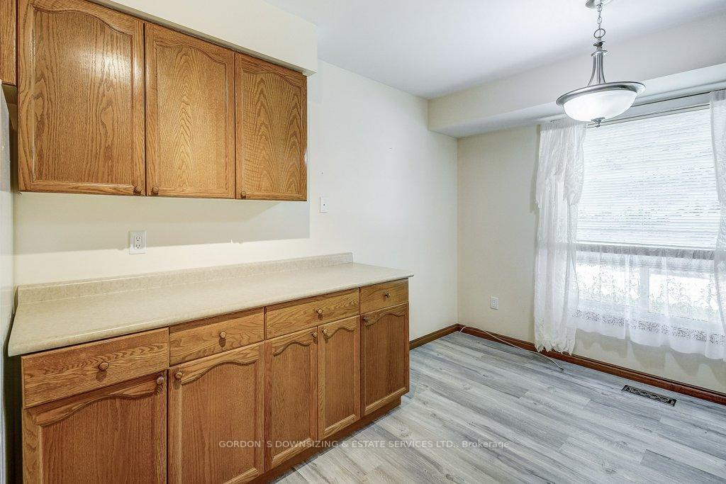 Photo 18 of 22 Farmington Drive, St. Thomas — HOMEH
