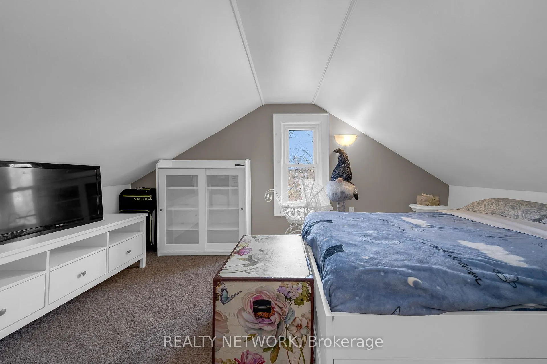 Photo 20 of 33 Rosedale Avenue, St. Catharines, Secord Woods — HOMEH