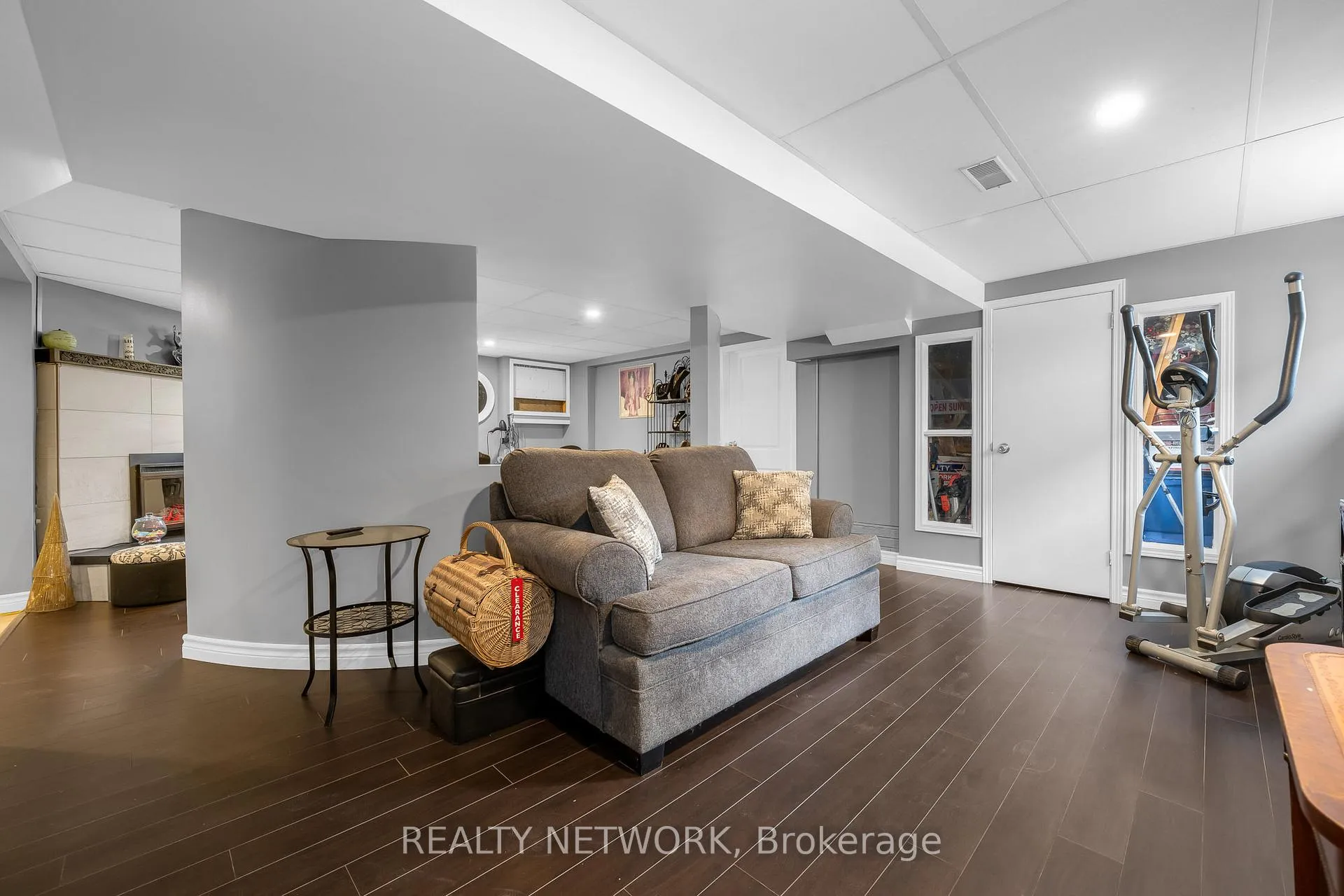 Photo 24 of 33 Rosedale Avenue, St. Catharines, Secord Woods — HOMEH