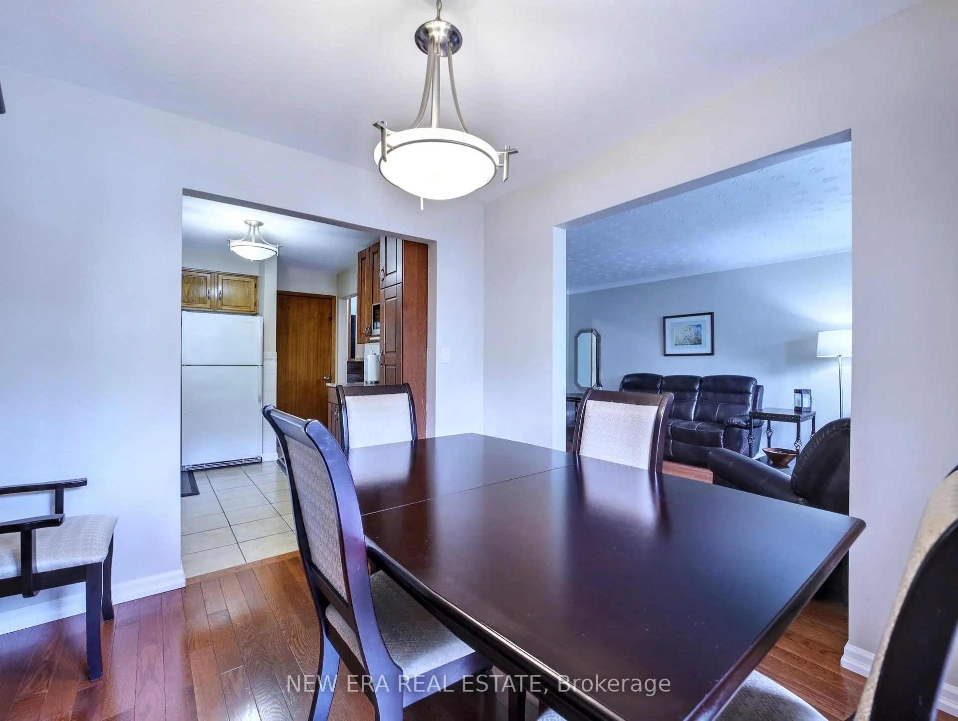 Photo 13 of 3311 Fairway Road, Niagara Falls, Casey — HOMEH