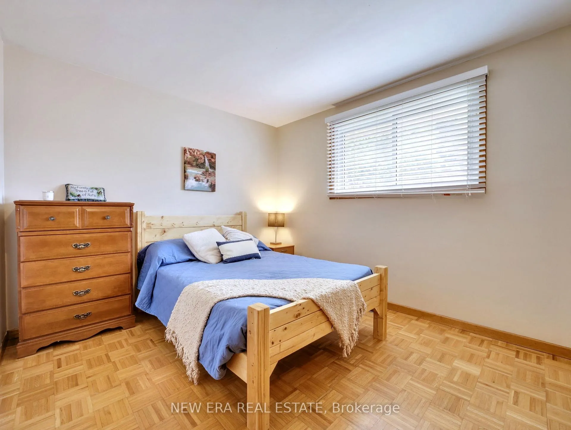 Photo 17 of 3311 Fairway Road, Niagara Falls, Casey — HOMEH
