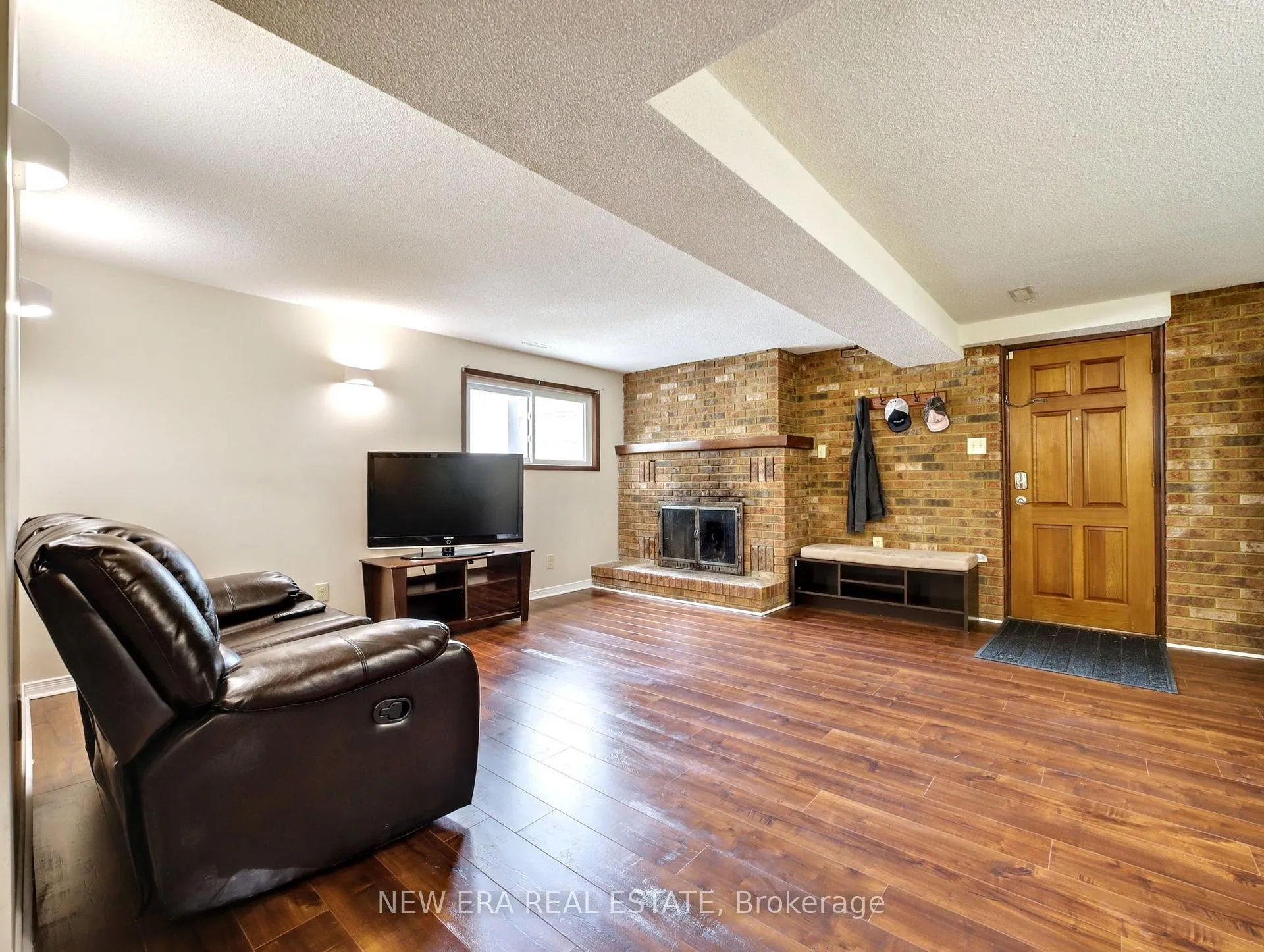 Photo 29 of 3311 Fairway Road, Niagara Falls, Casey — HOMEH