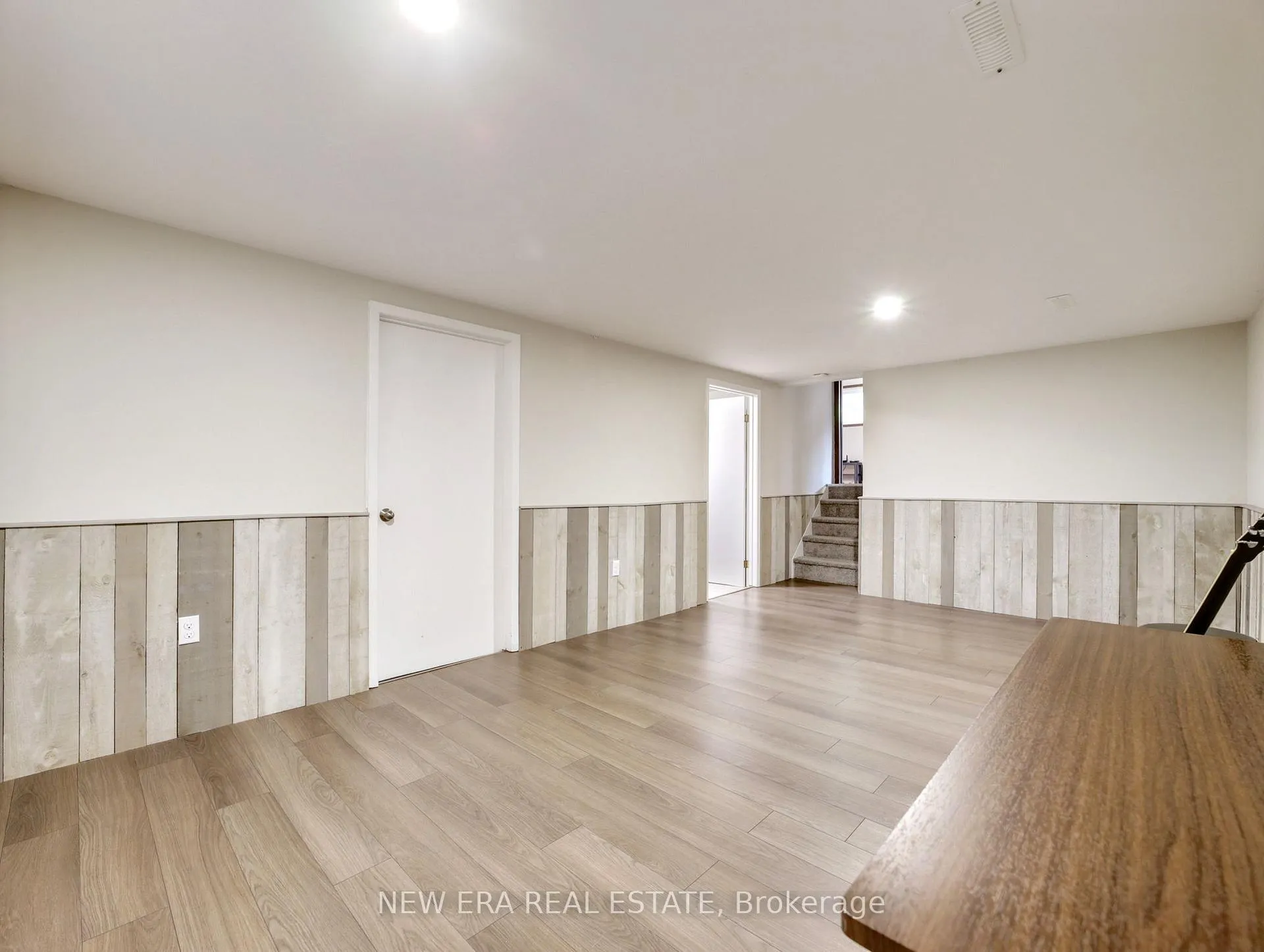 Photo 34 of 3311 Fairway Road, Niagara Falls, Casey — HOMEH